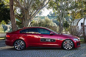 2017 Jaguar XE