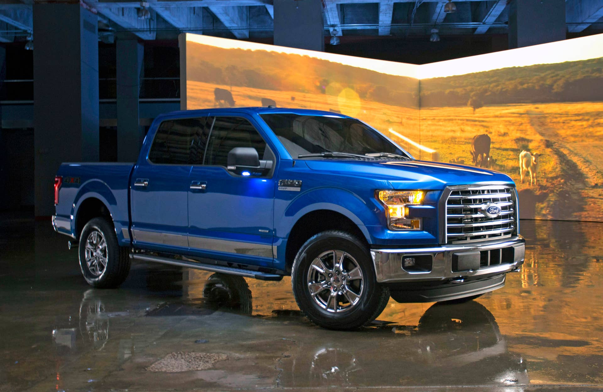 2016 Ford F-150 MVP Edition front 3/4