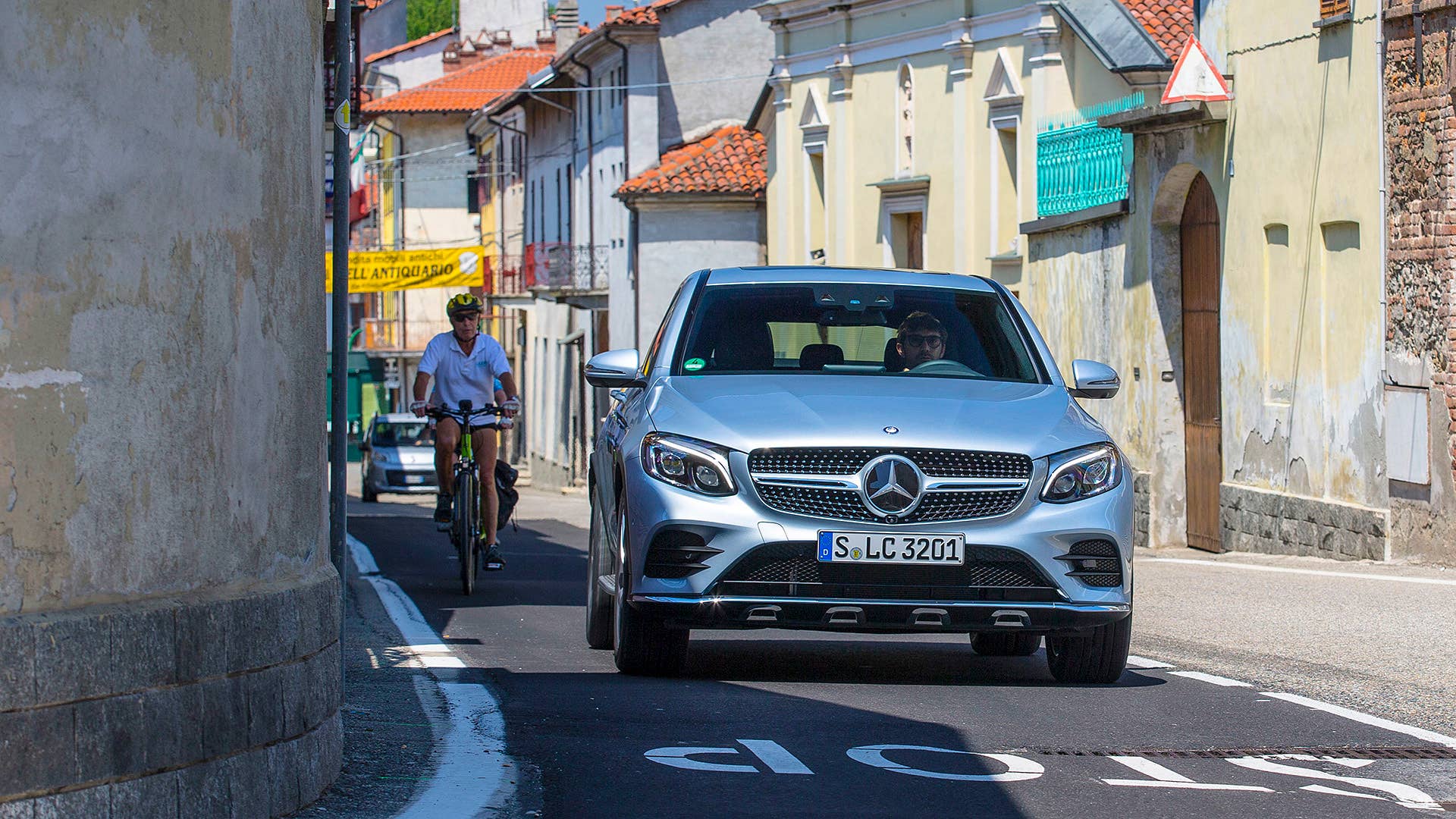 2017 Mercedes-Benz GLC300 Coupe front view