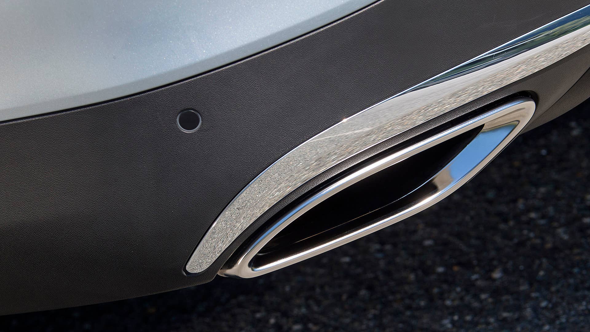 2017 Mercedes-Benz GLC300 Coupe exhaust tip