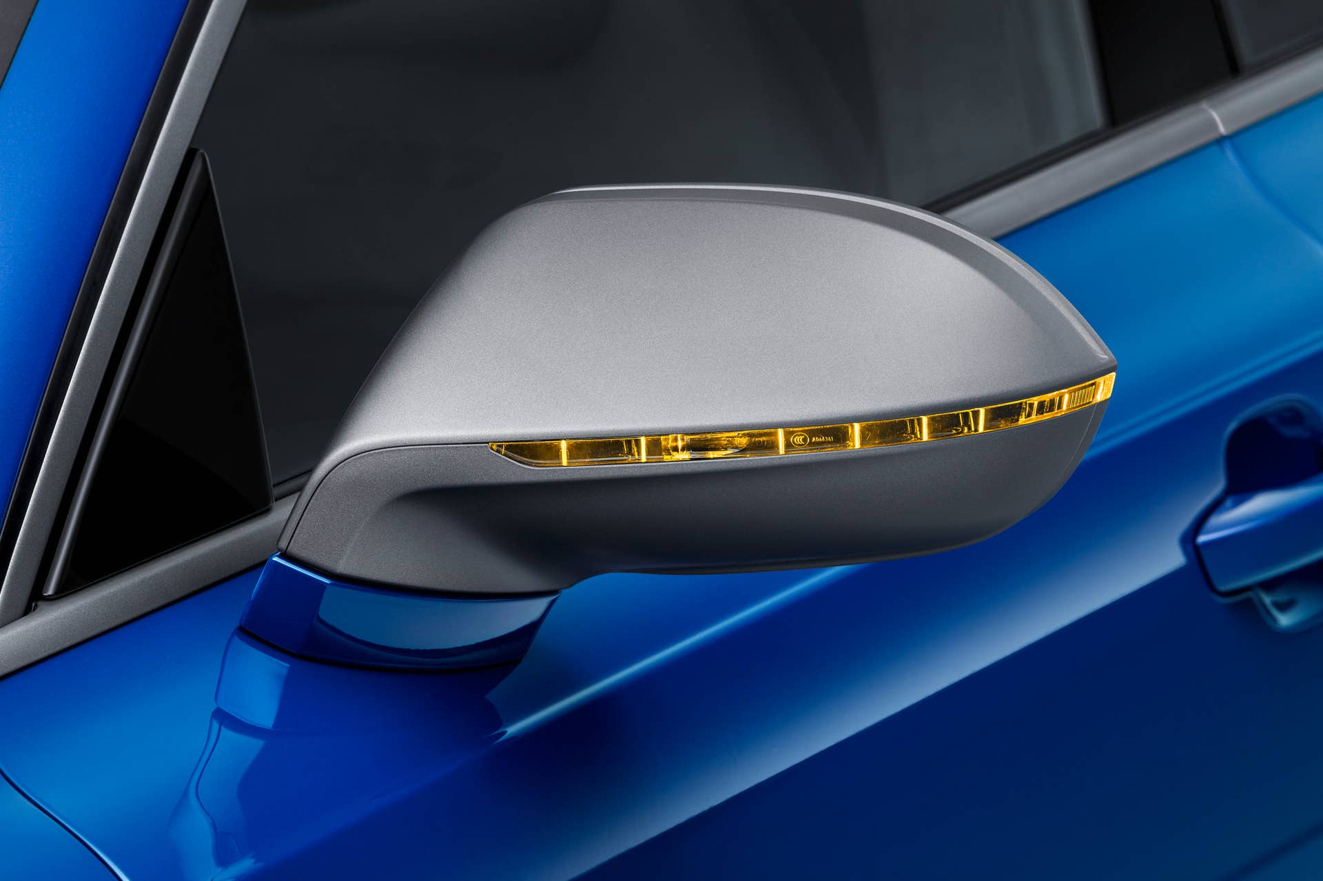 blue audi rs7 sportback performance mirror
