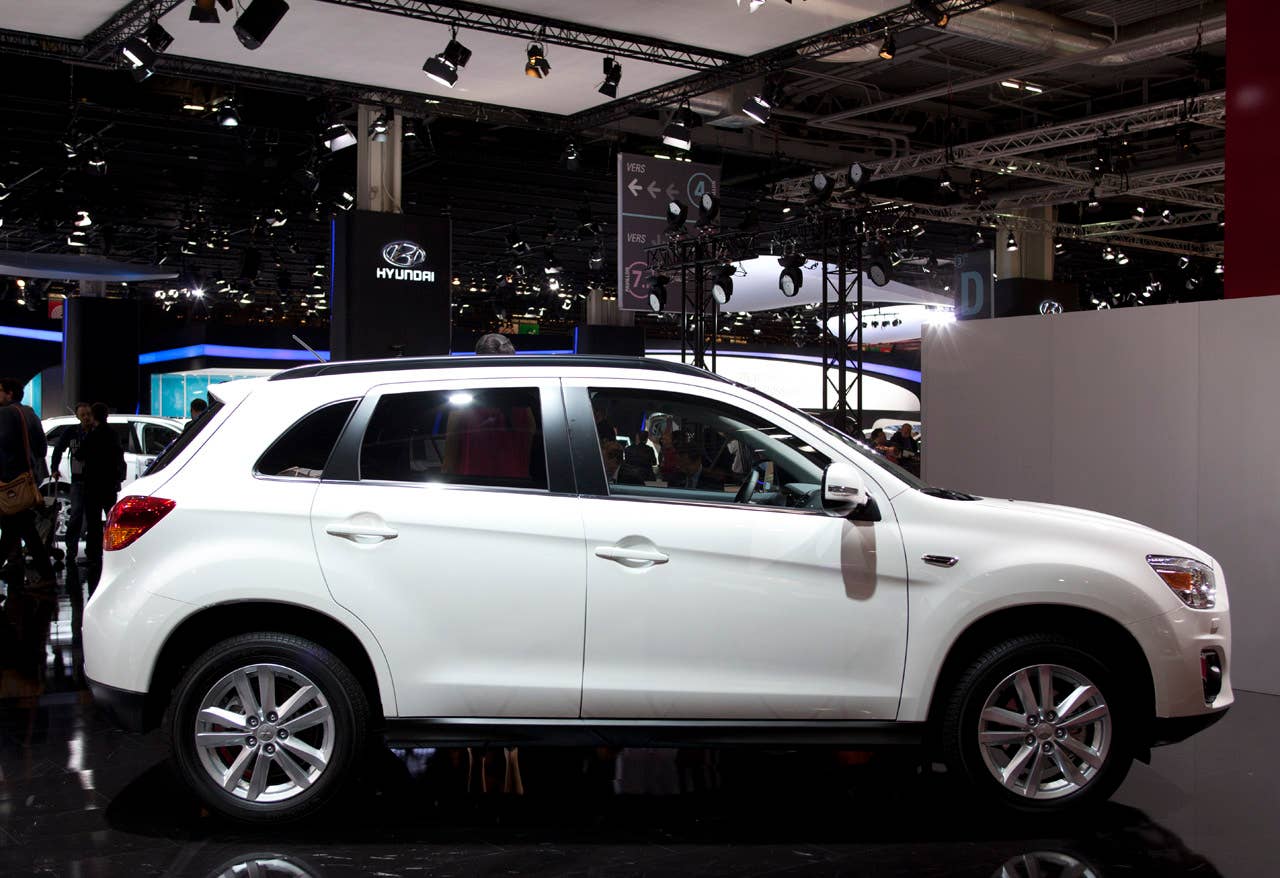Mitsubishi ASX: Paris 2012 side