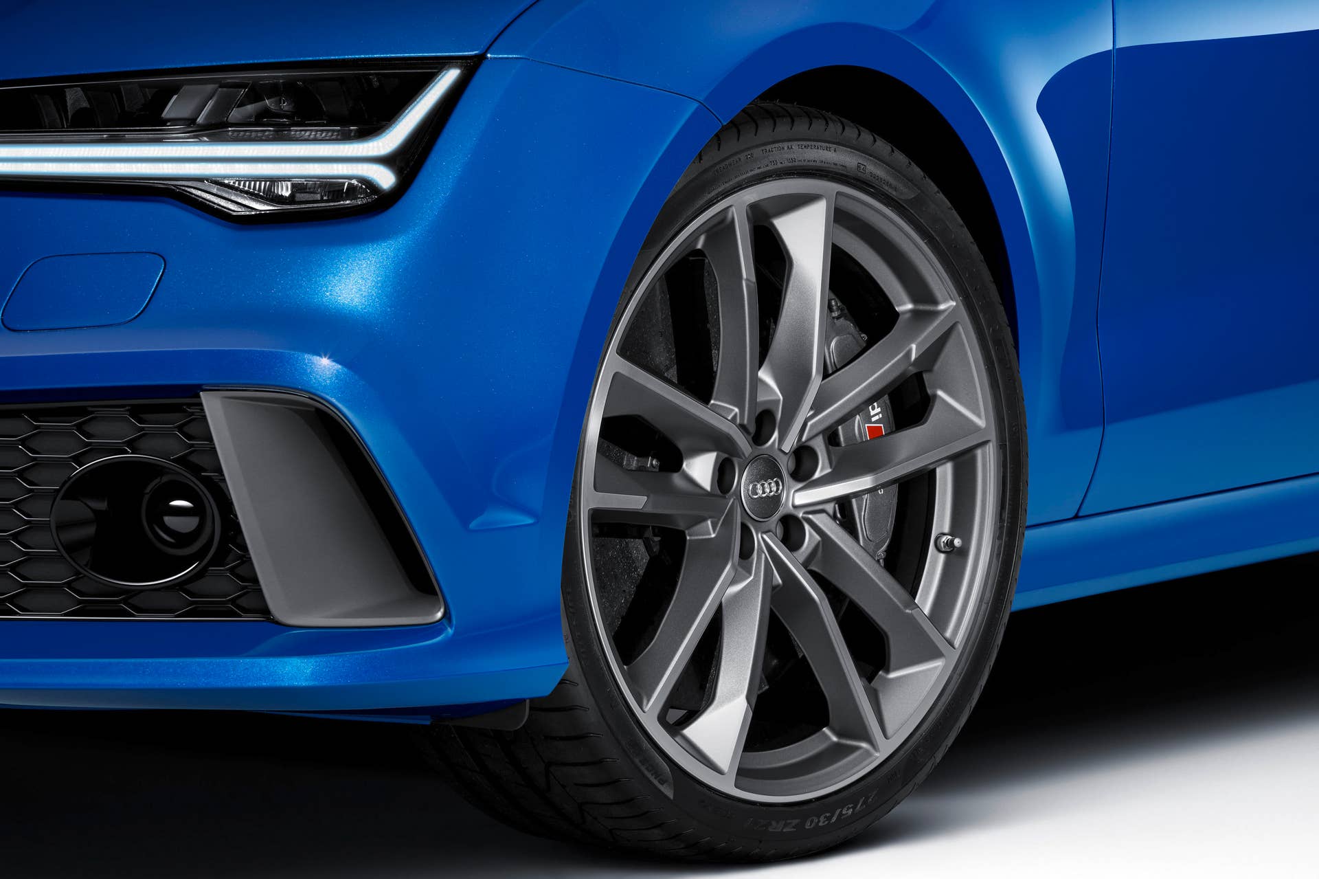 blue audi rs7 sportback performance wheels