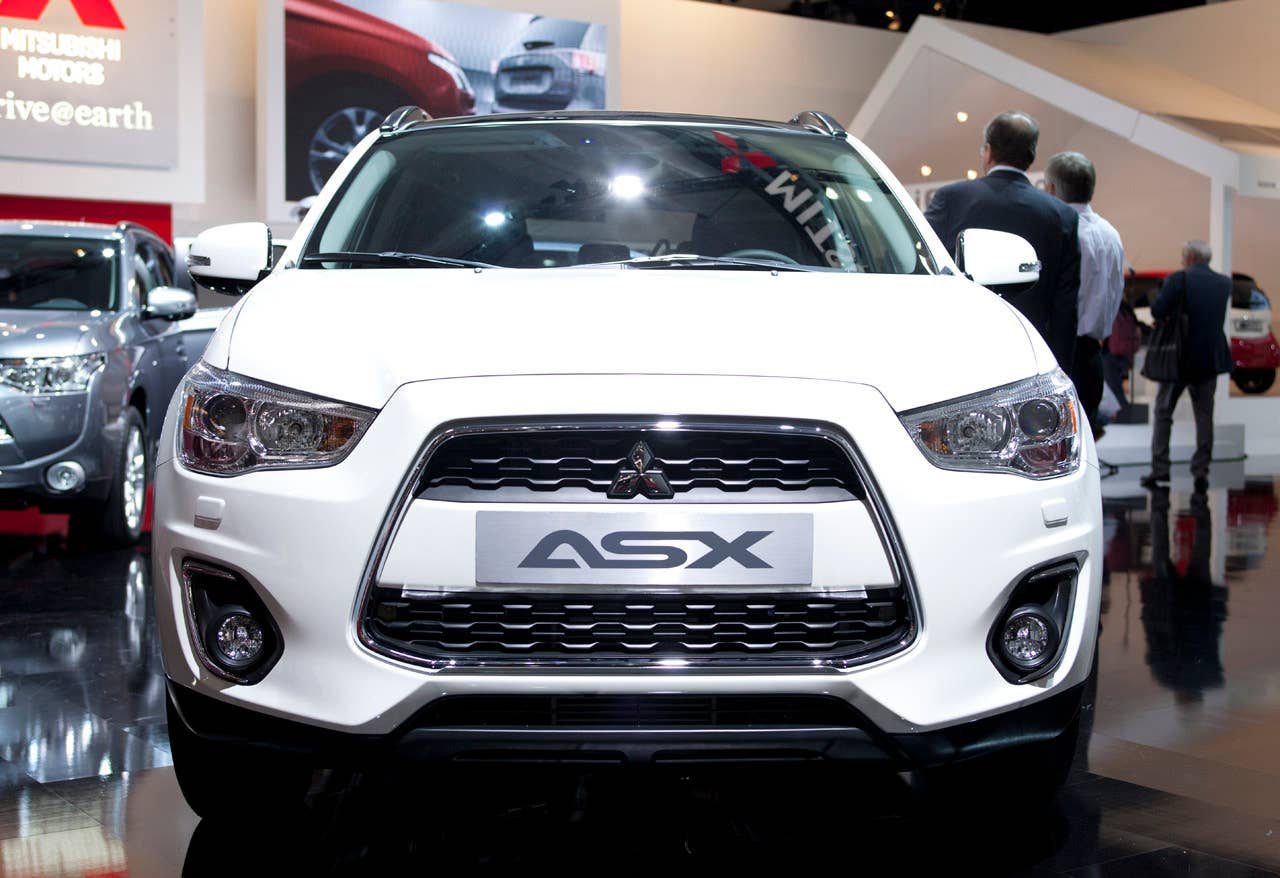 Mitsubishi ASX: Paris 2012 front