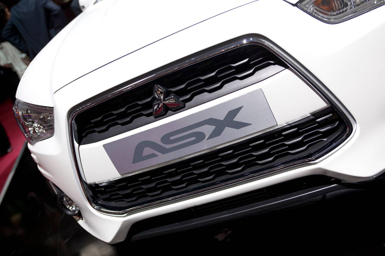 Mitsubishi ASX: Paris 2012 front fascia