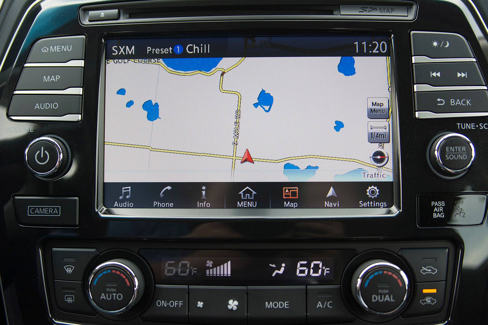 2016 Nissan Maxima navigation system