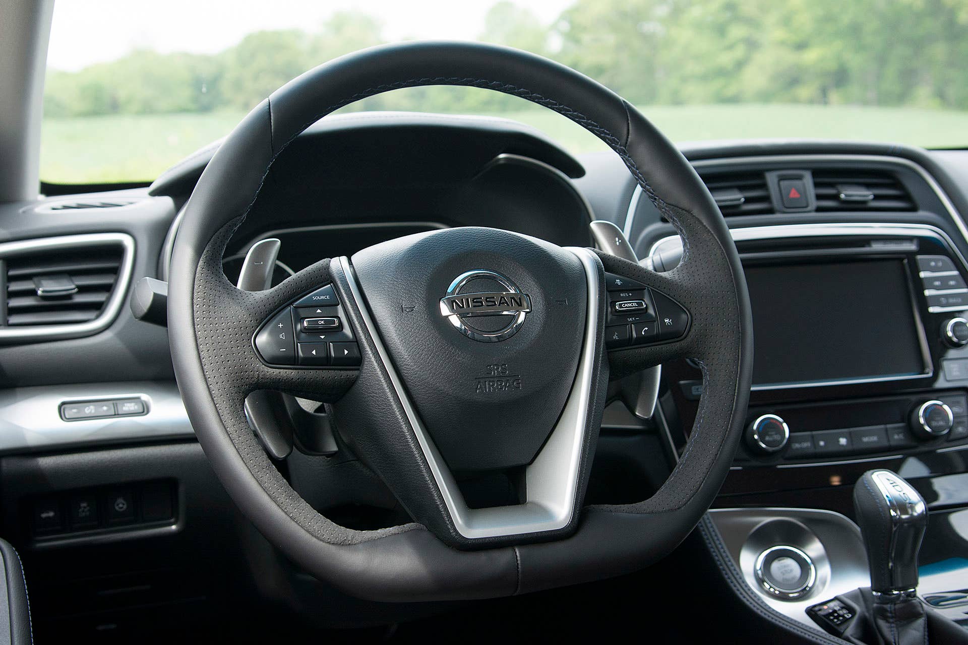 2016 Nissan Maxima steering wheel