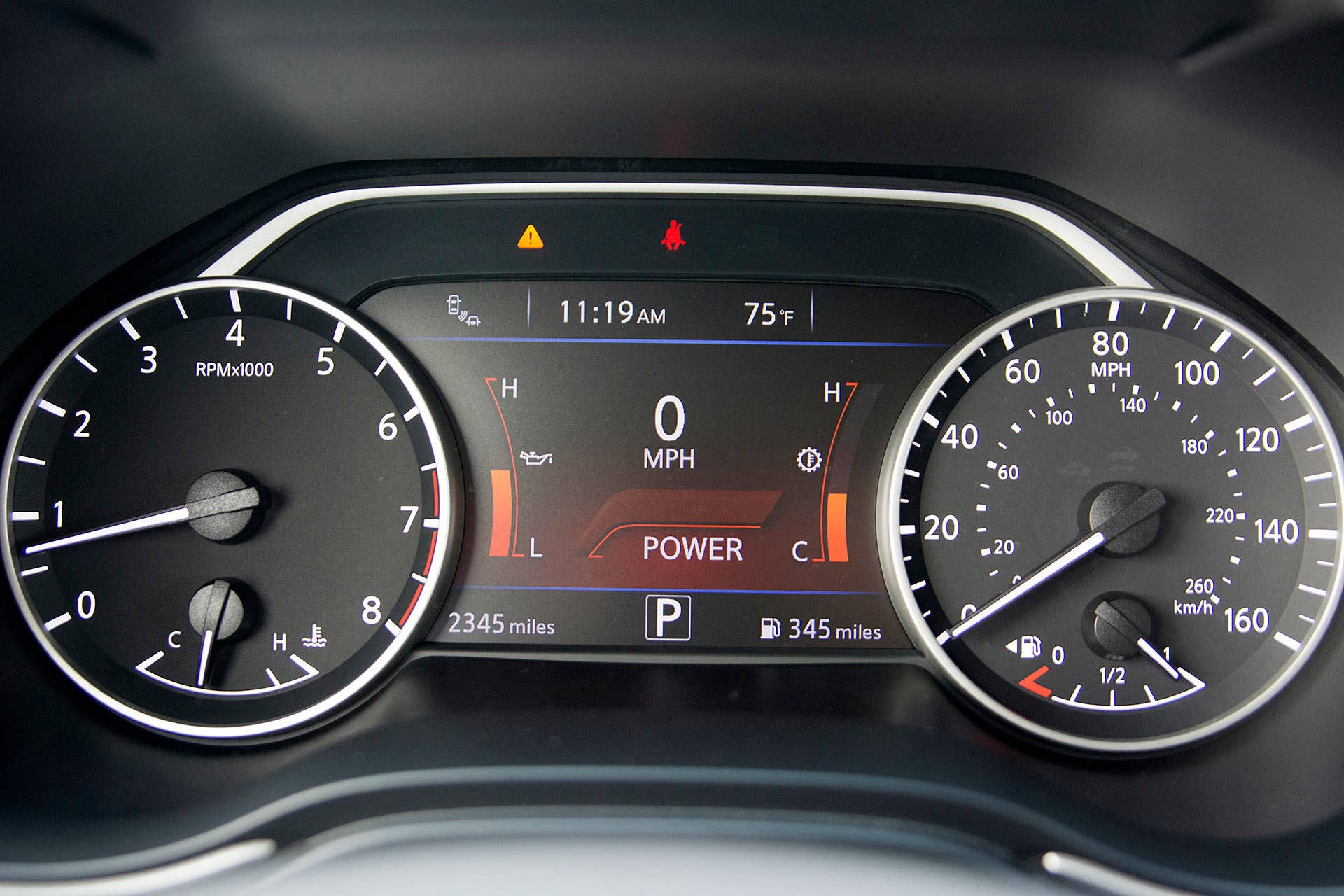 2016 Nissan Maxima gauges
