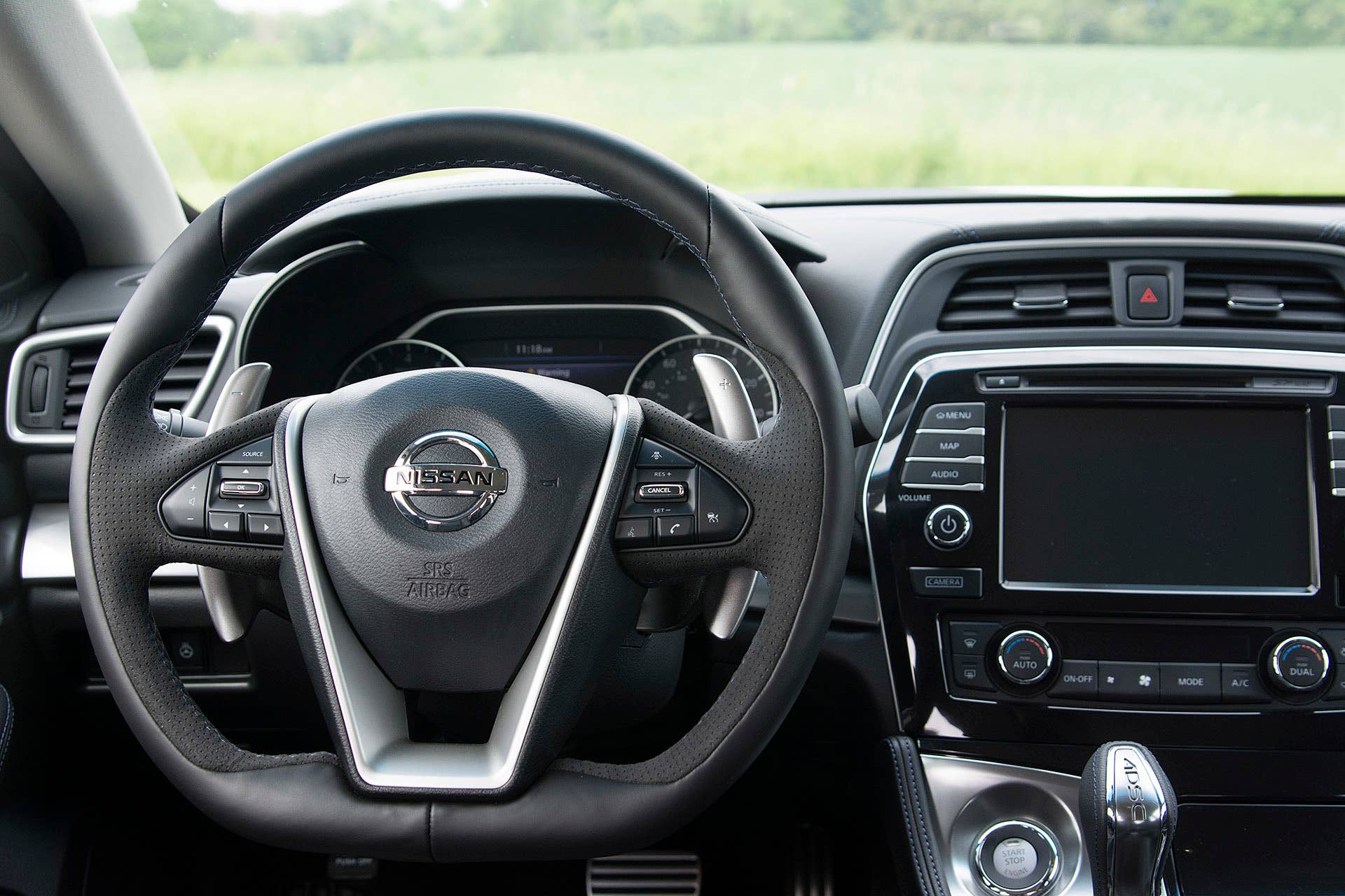 2016 Nissan Maxima steering wheel