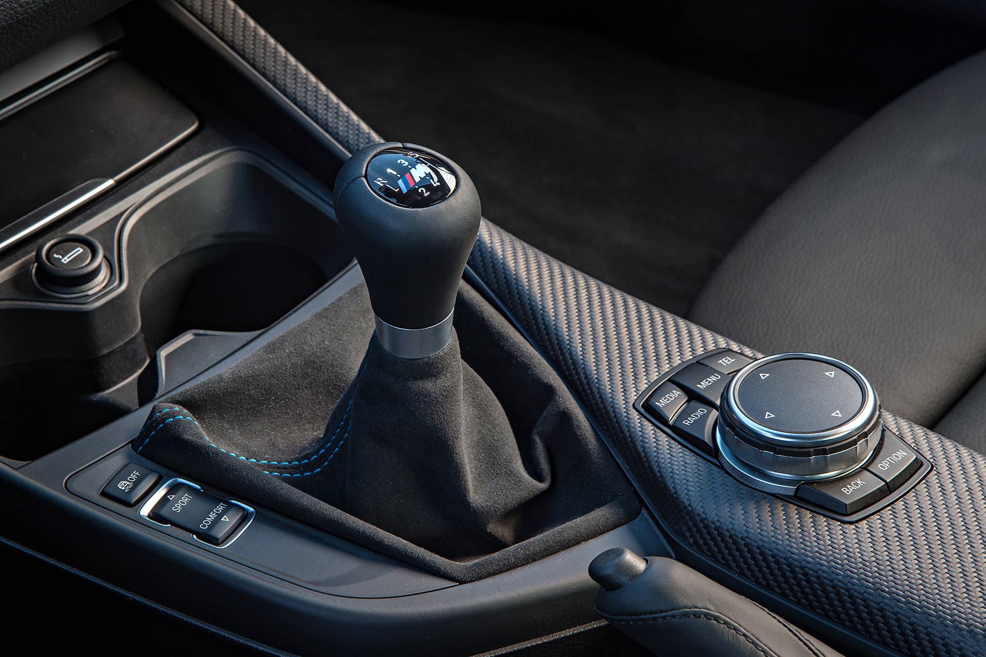 2016 BMW M2 shifter
