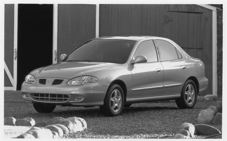 second generation hyundai elantra