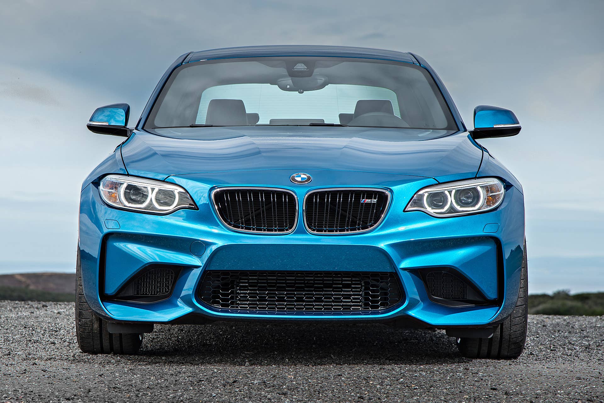 2016 BMW M2 front view