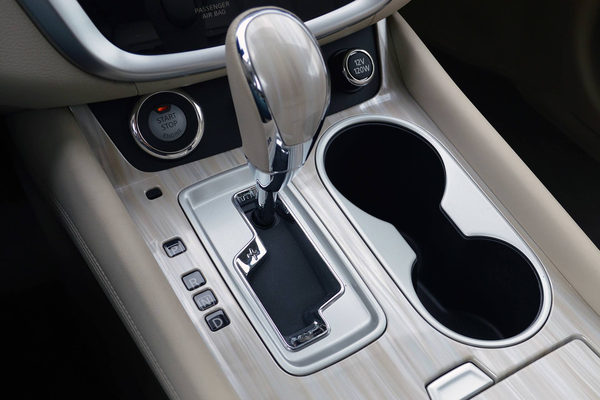 2015 Nissan Murano shifter