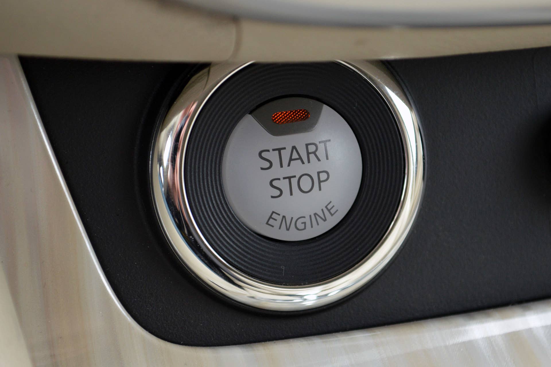 2015 Nissan Murano start button