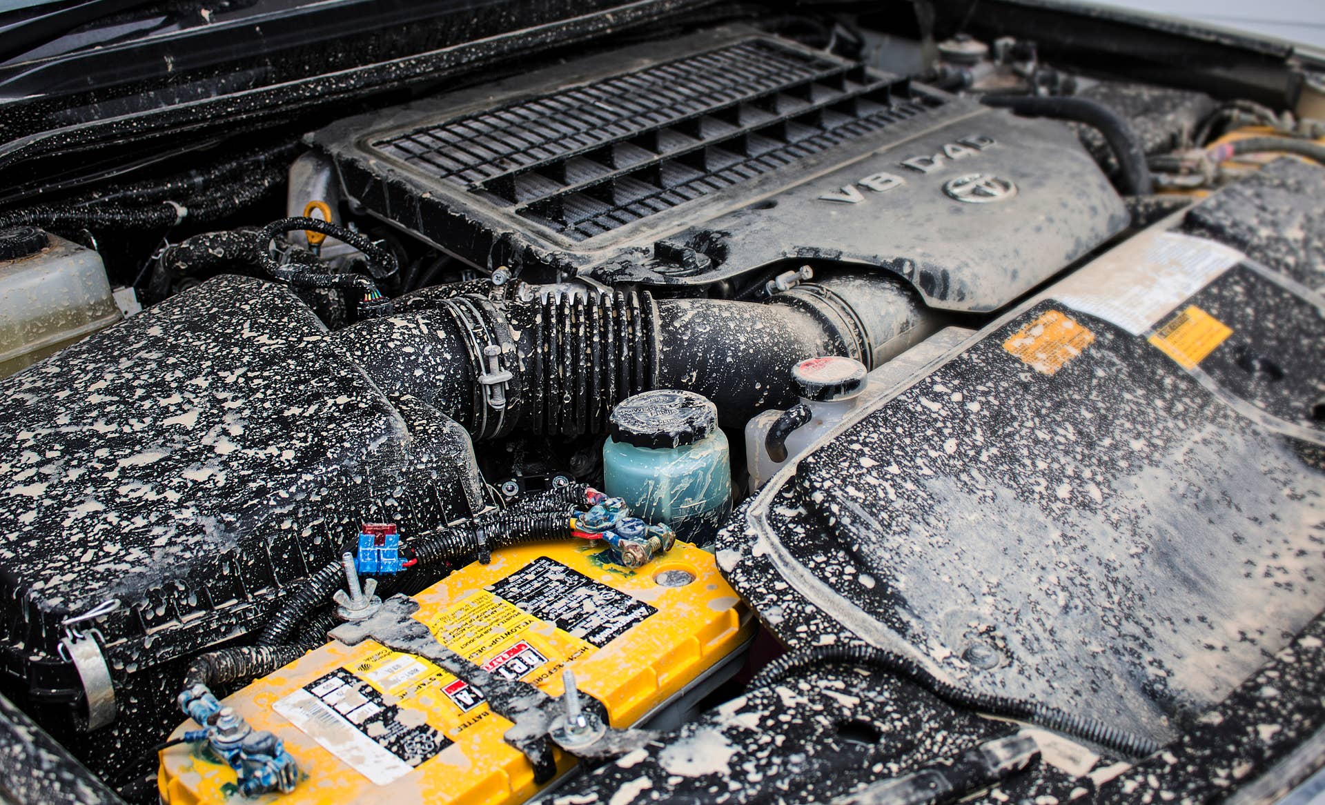Toyota LC 200 Ever-Better Expedition engine