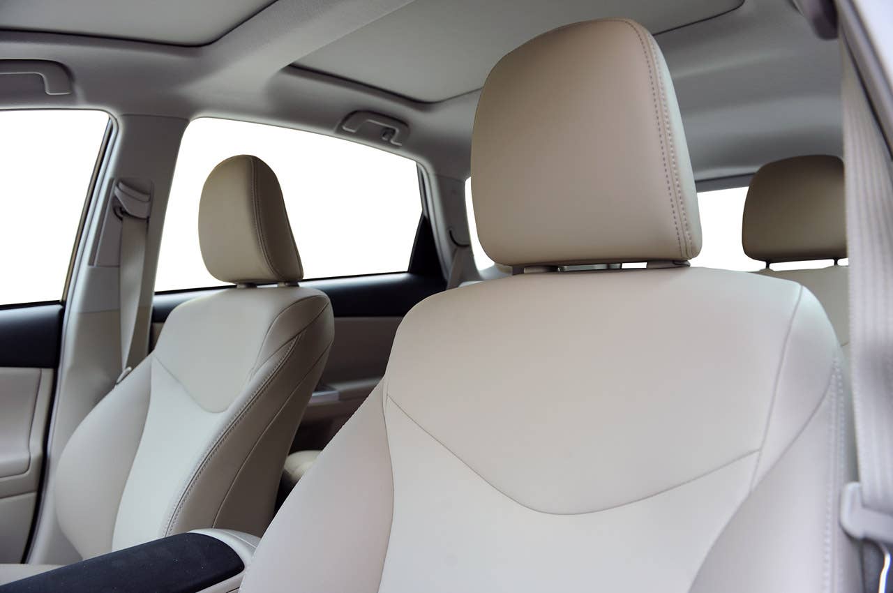 2012 Toyota Prius V front seats