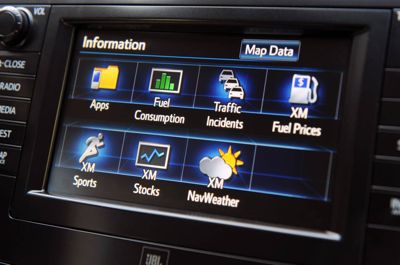 2012 Toyota Prius V information display