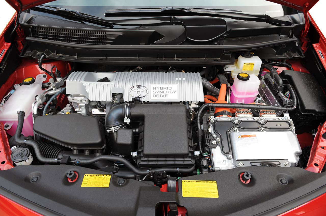 2012 Toyota Prius V engine