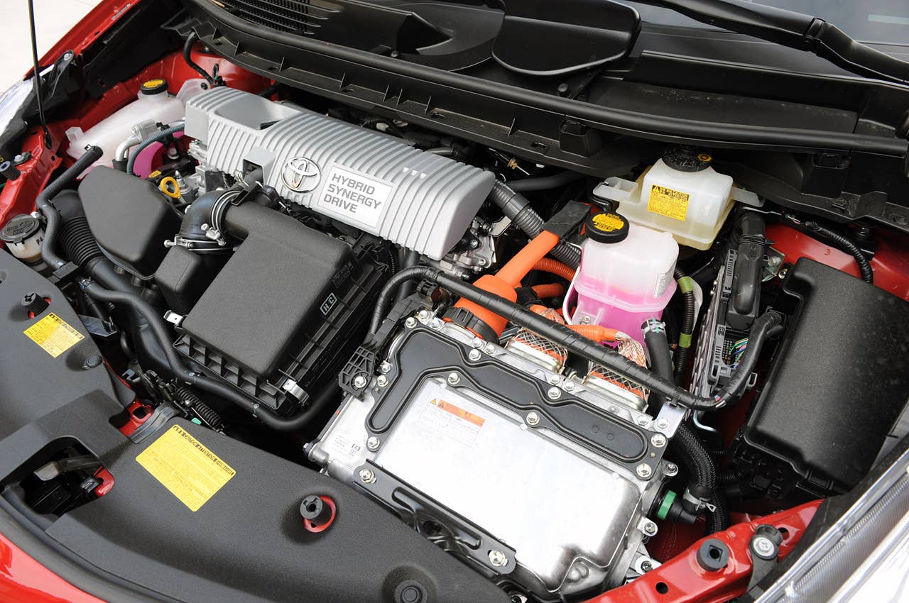 2012 Toyota Prius V engine