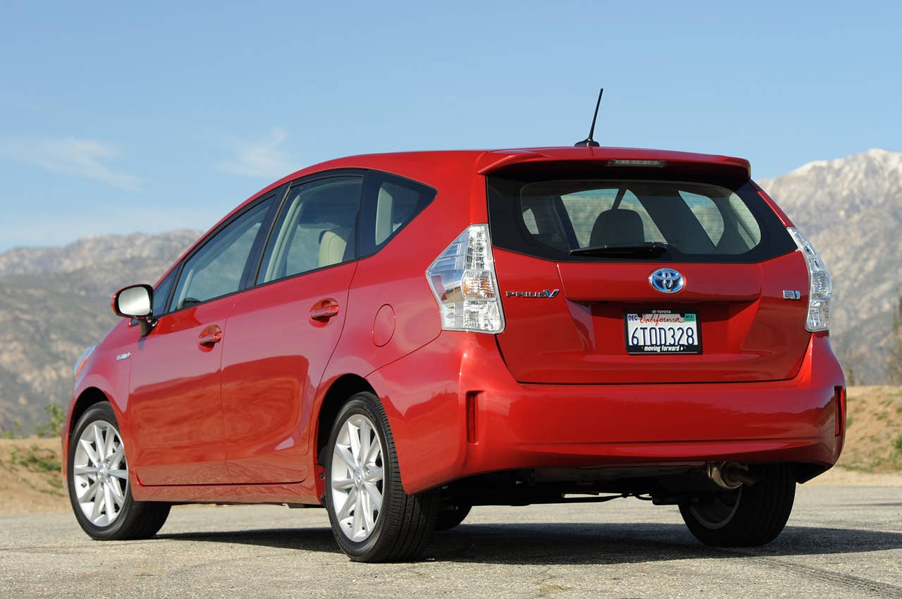 2012 Toyota Prius V rear 3/4 view