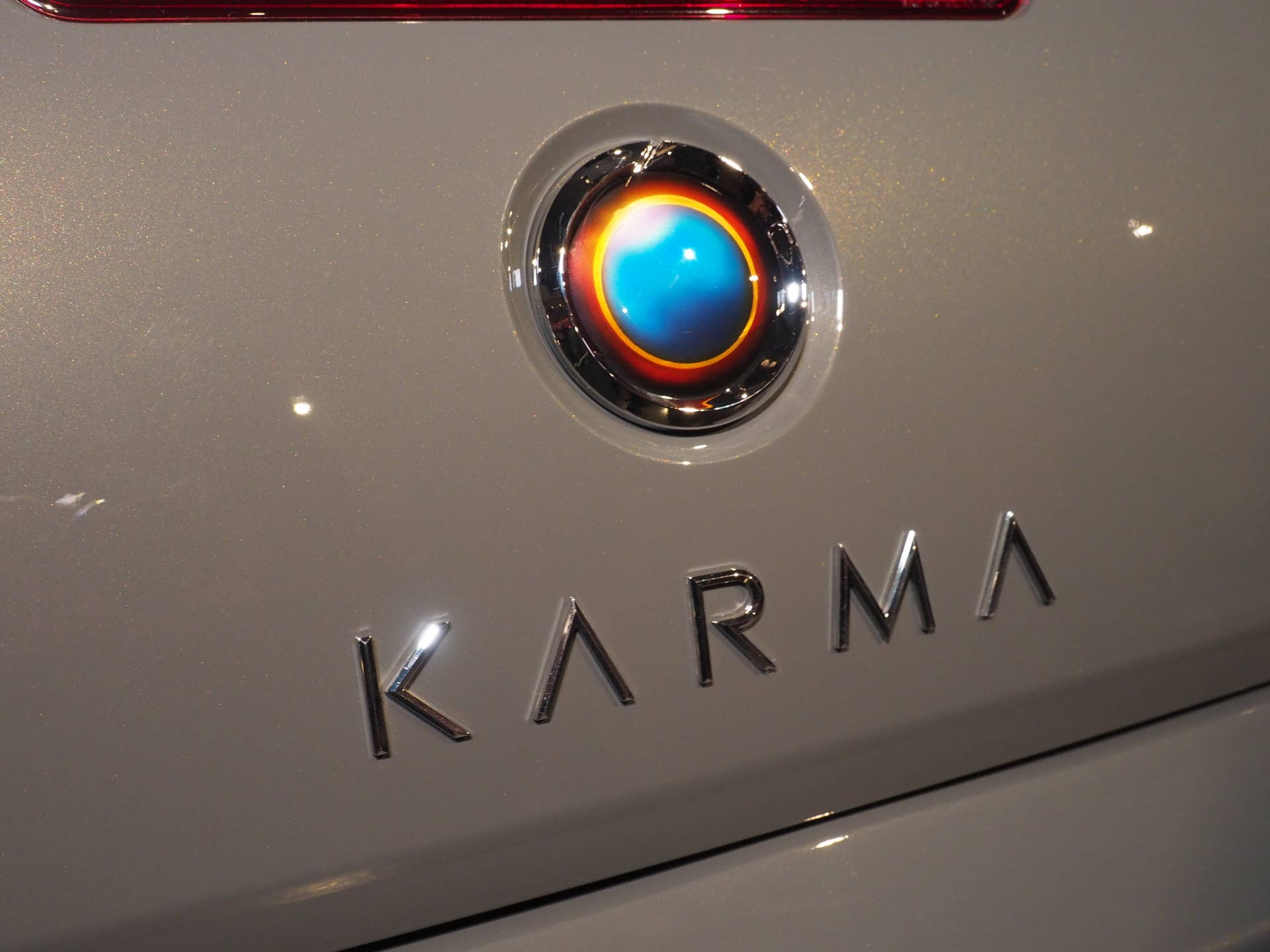 2017 Karma Revero rear logo