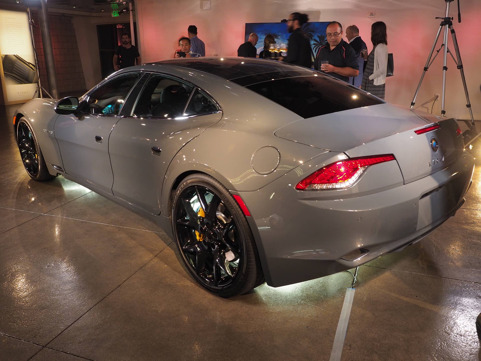 2017 Karma Revero rear 3/4