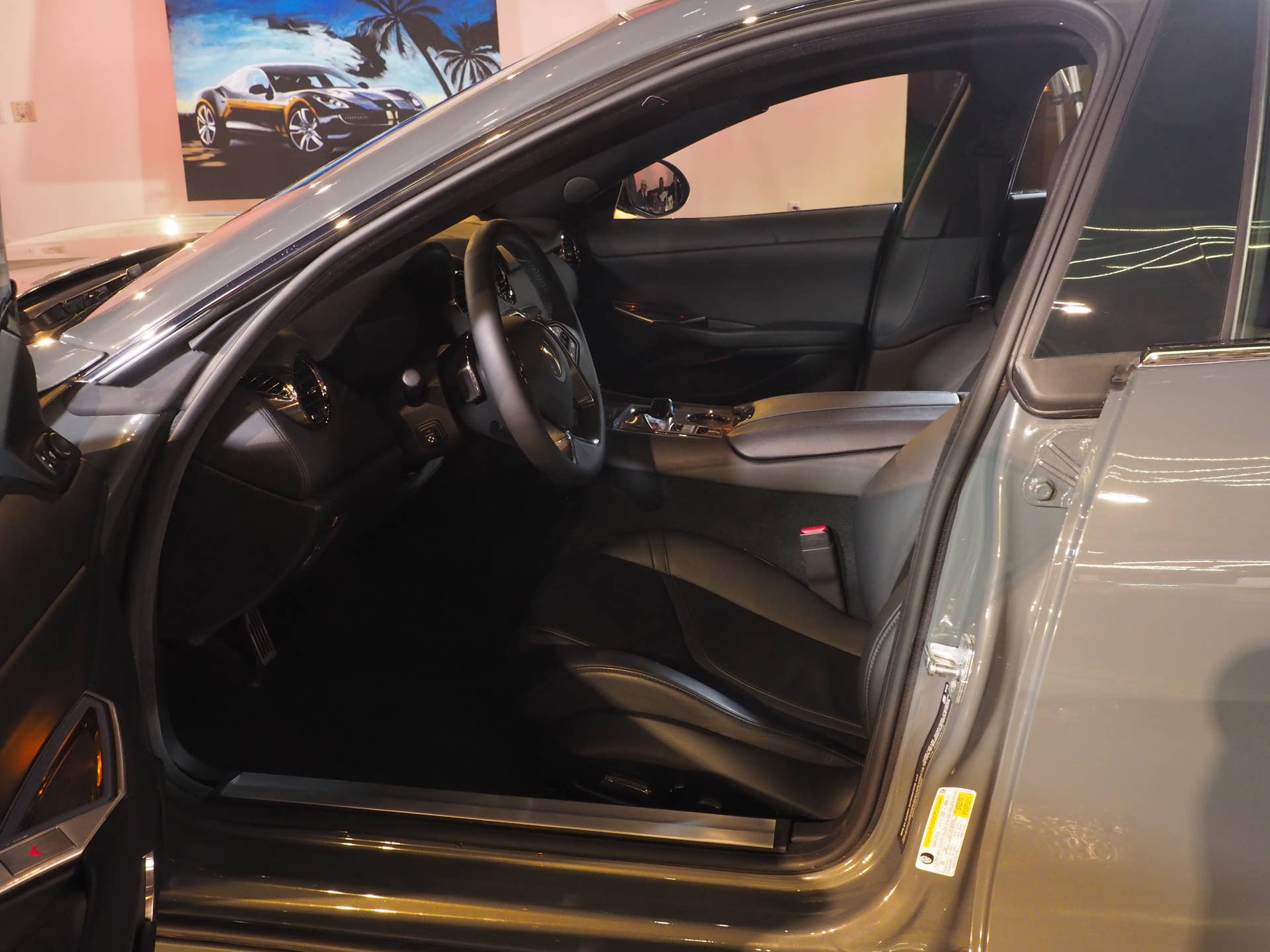 2017 Karma Revero front seats