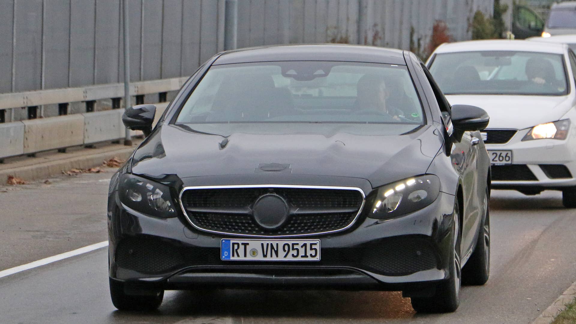 2018 Mercedes-Benz E-Class Coupe front