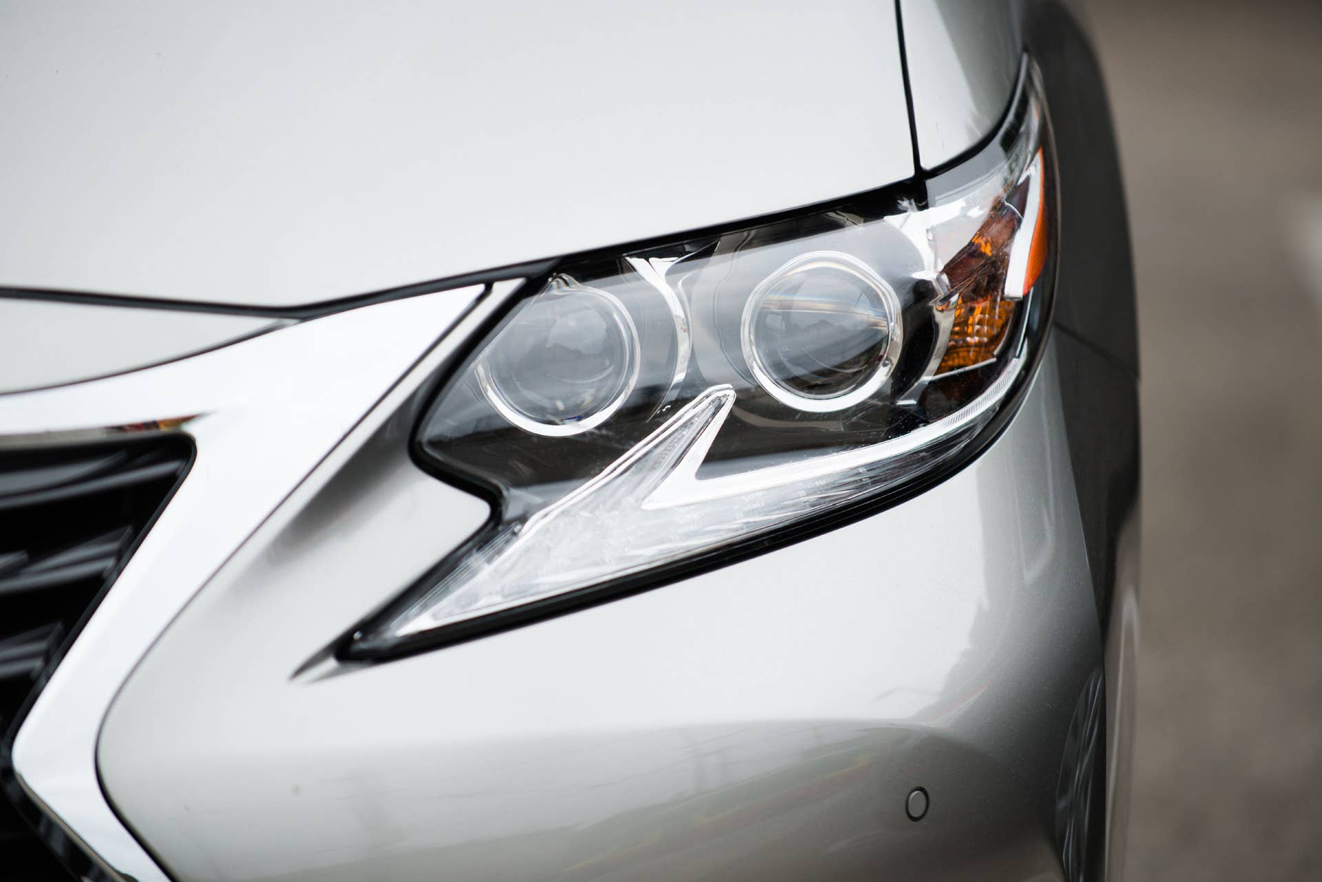 2016 lexus es350 headlights