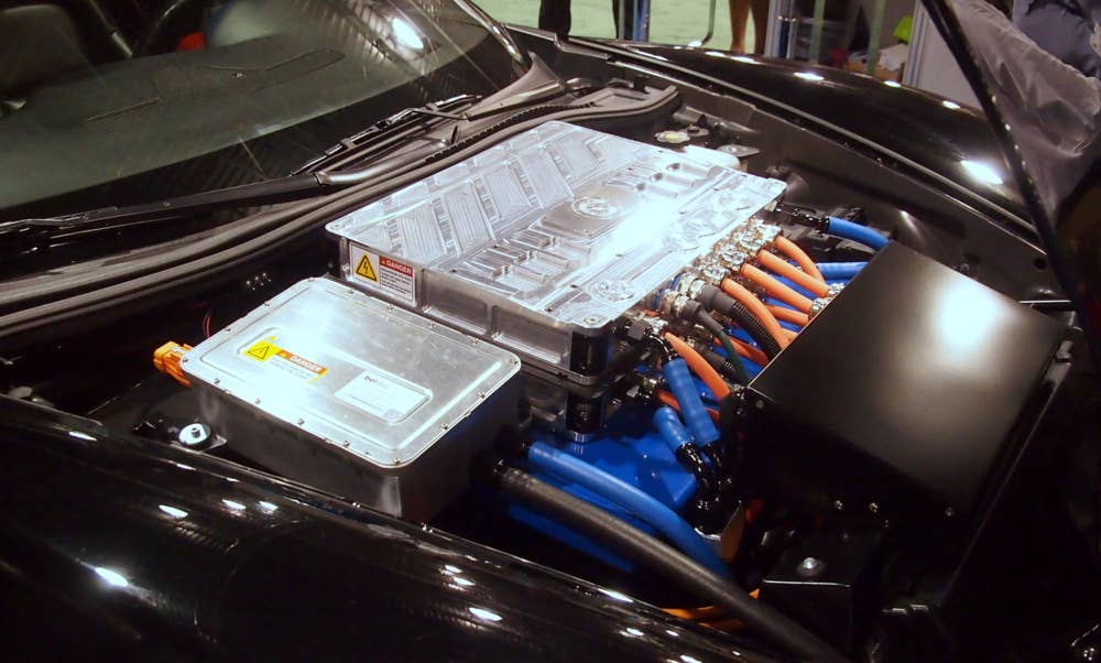Battery Show 2015: Genovation GXE All-Electric Corvette
