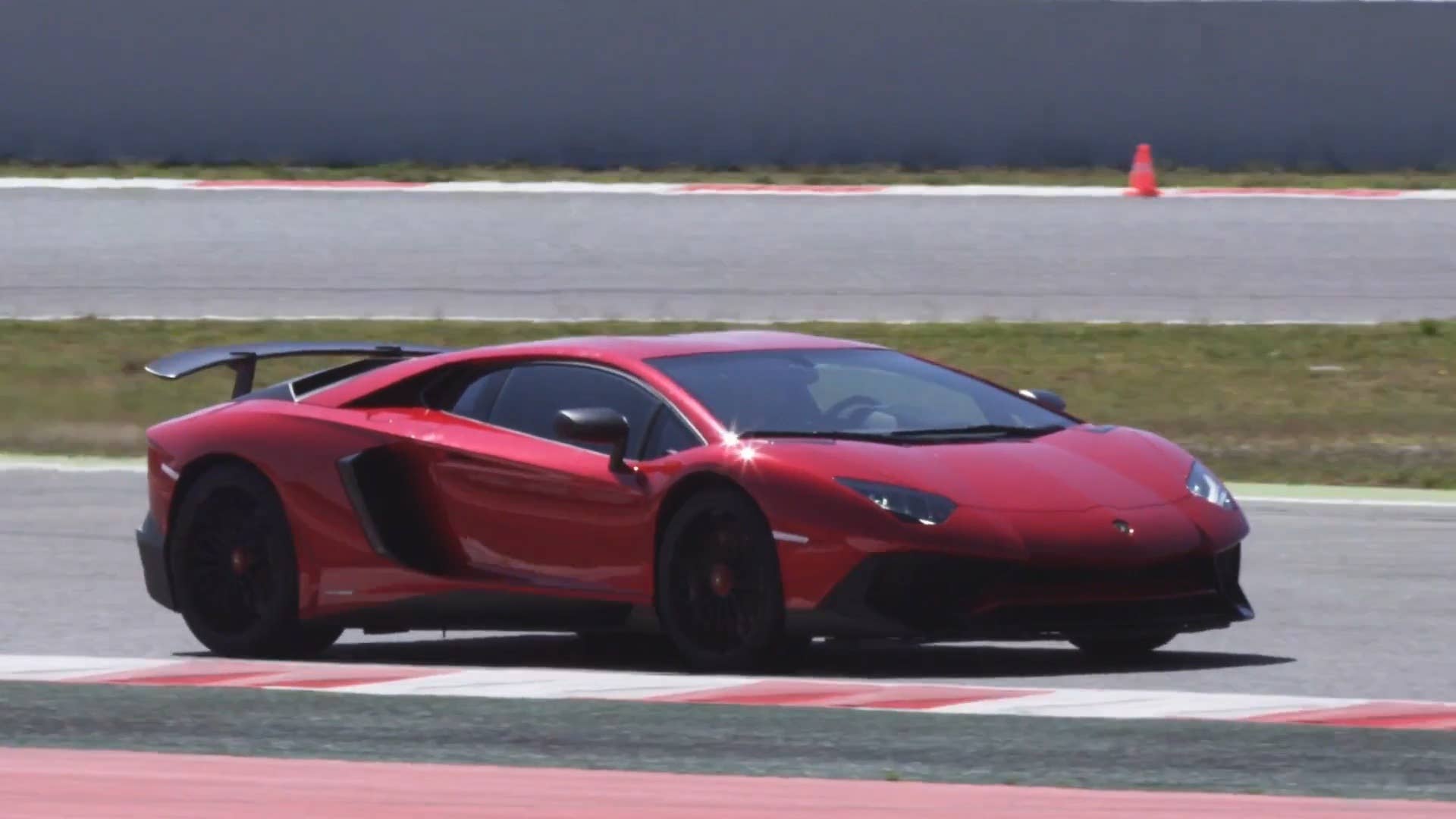 2016 lamborghini aventador lp 750-4 superveloce video