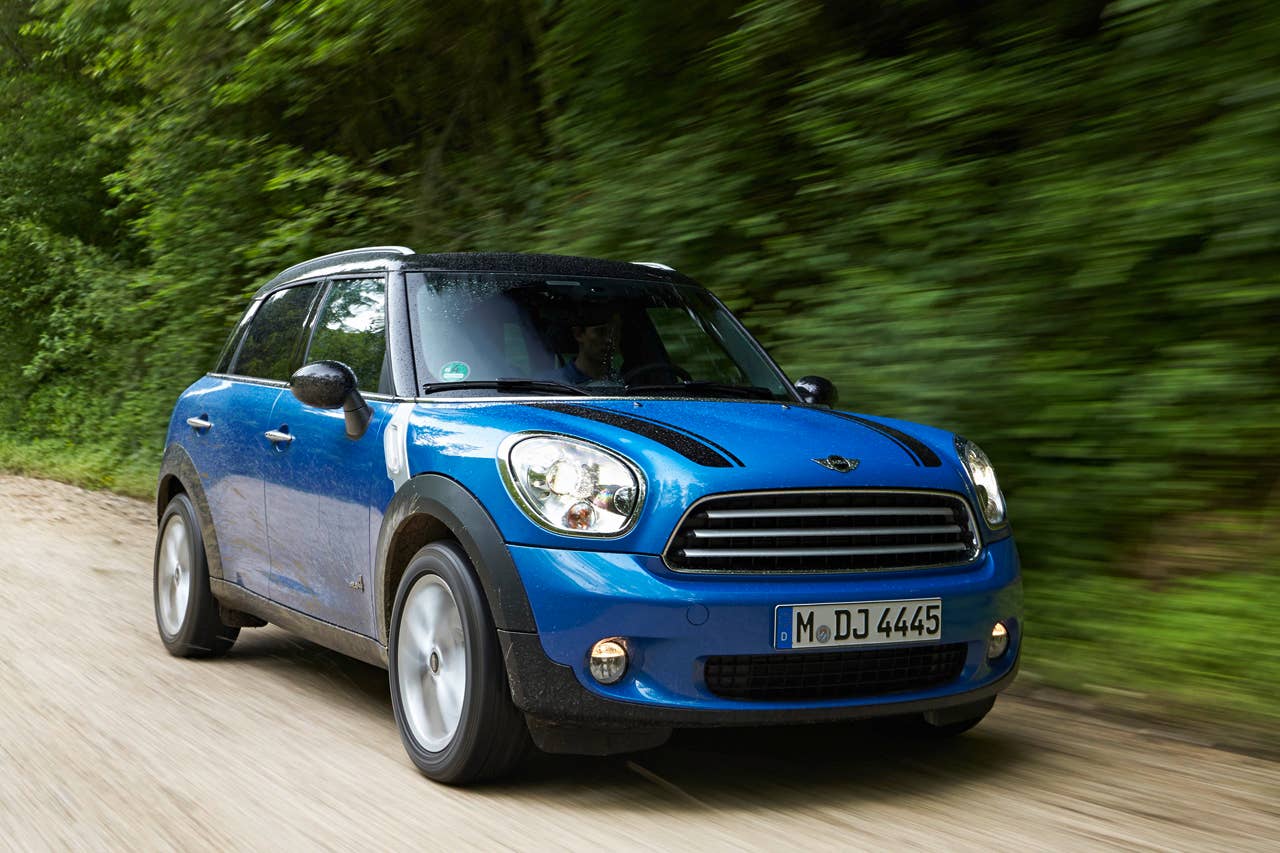 Mini Countryman All4 driving