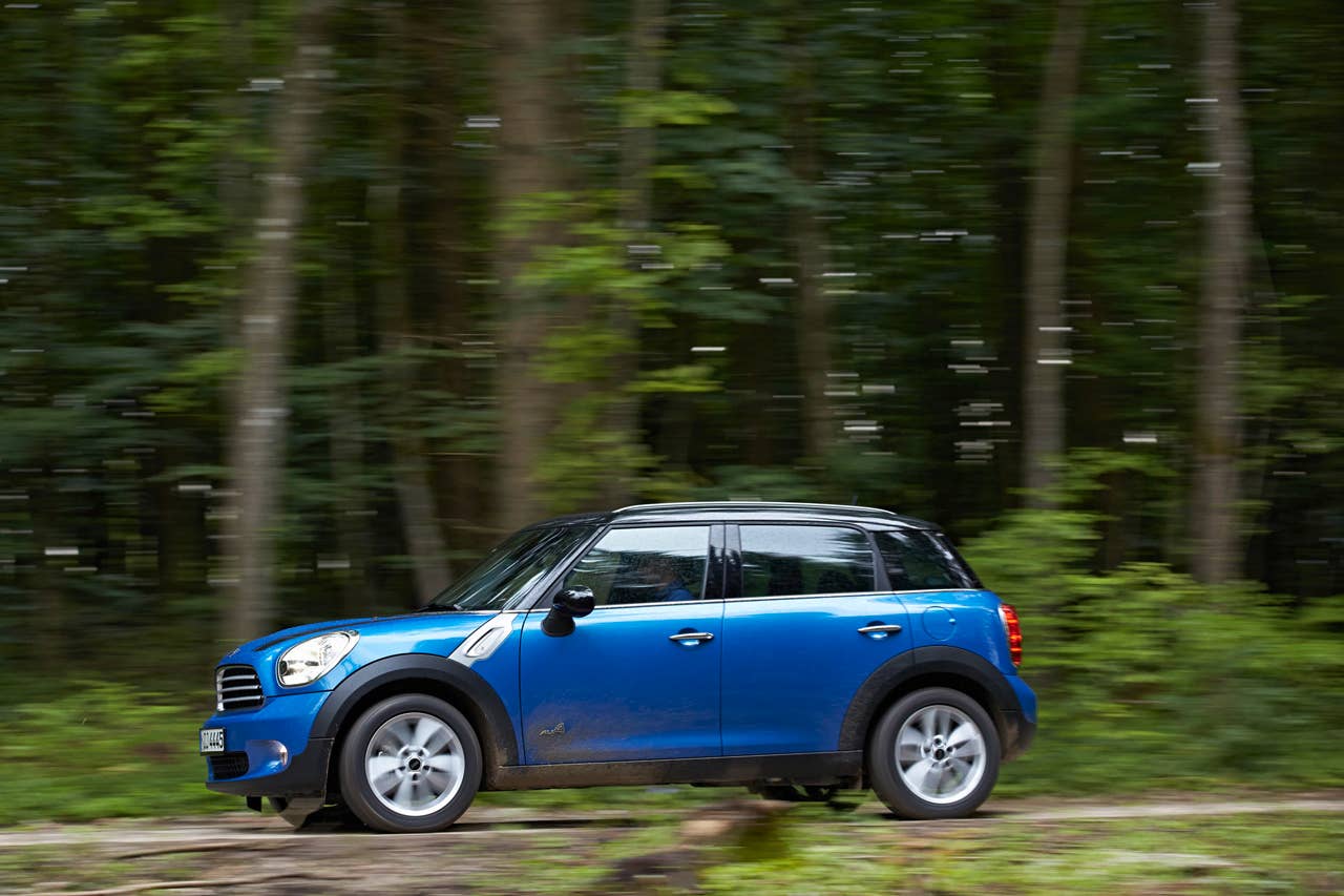 Mini Countryman All4 driving