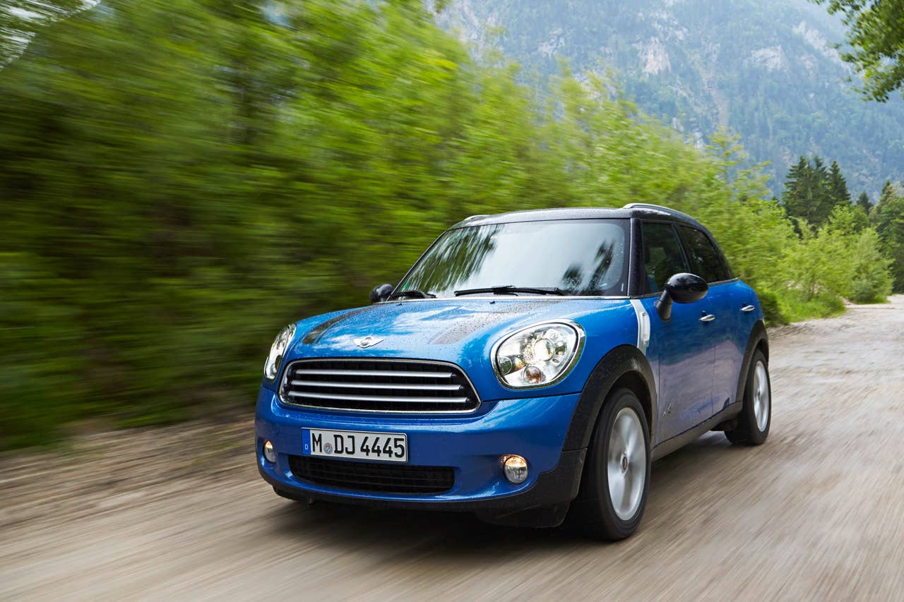Mini Countryman All4 driving