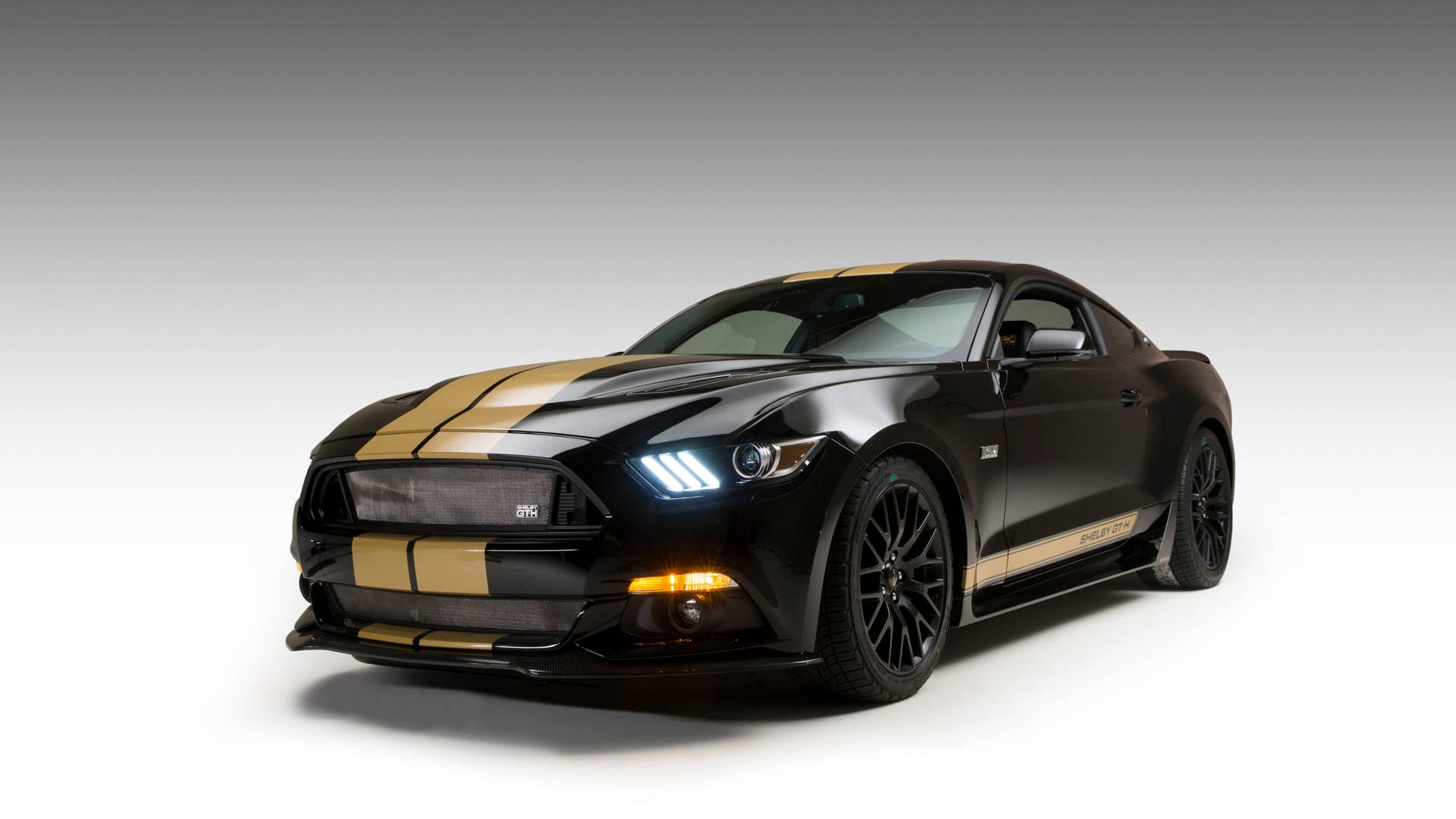 2016 ford shelby gt-h three quarters