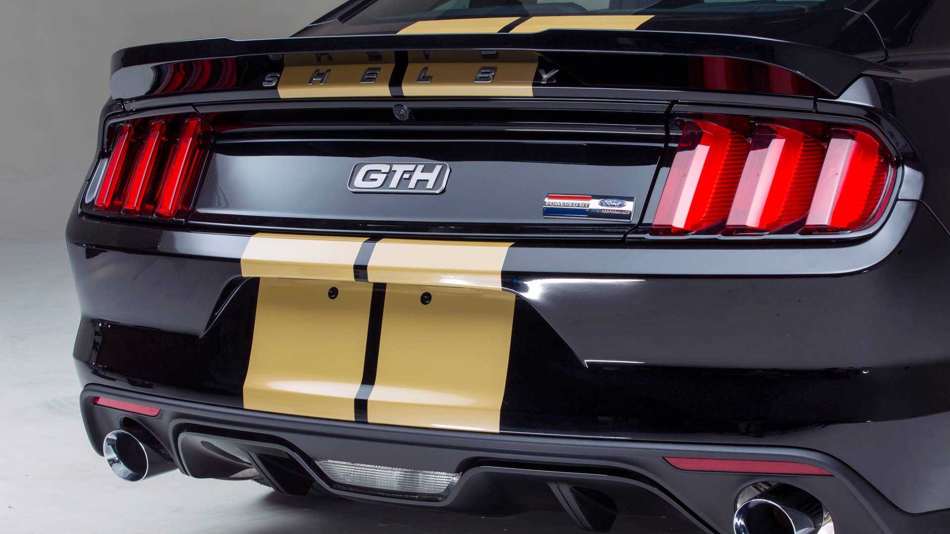 2016 ford shelby gt-h rear emblem