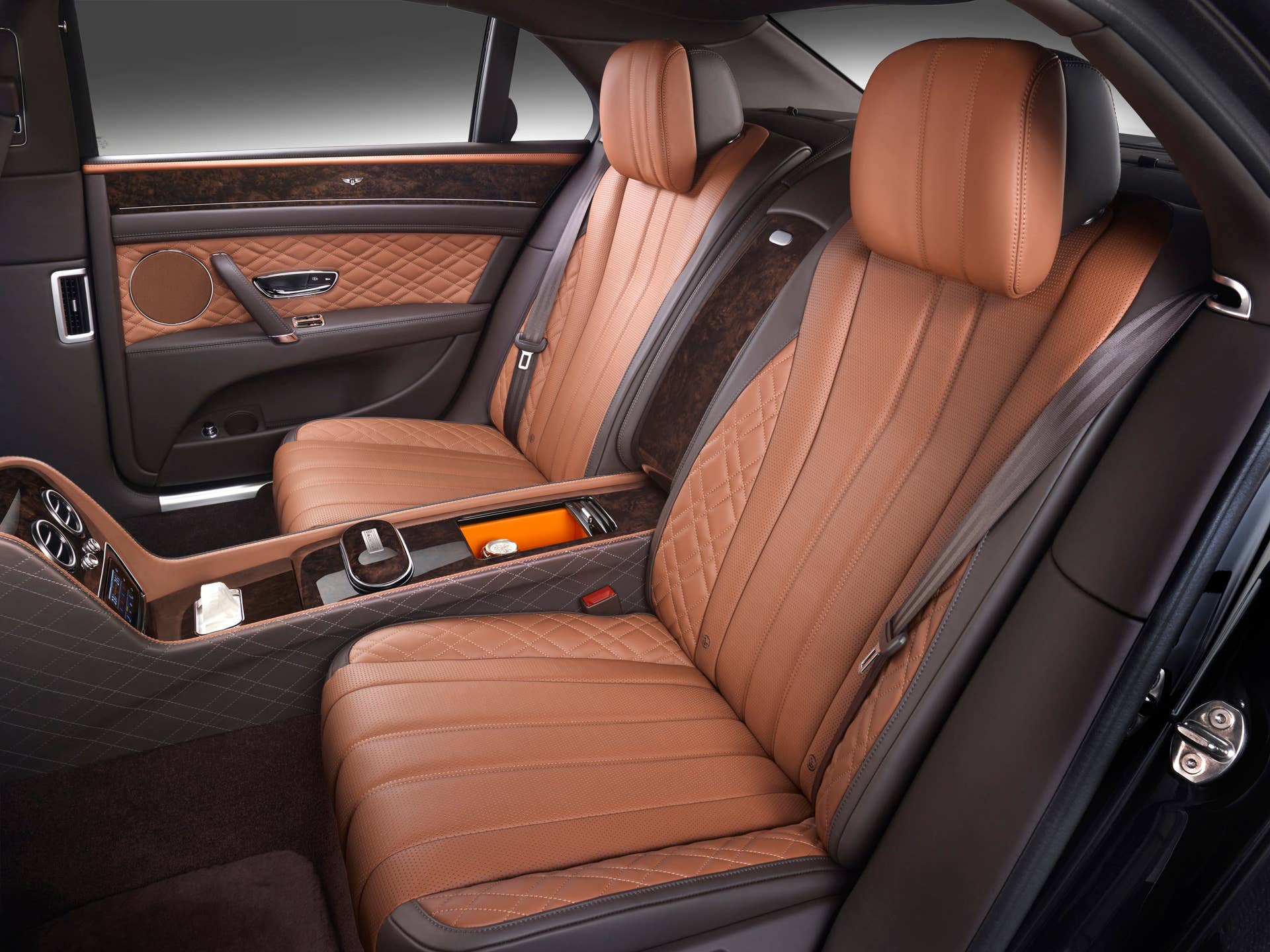 Bentley Flying Spur by Mulliner rear seats