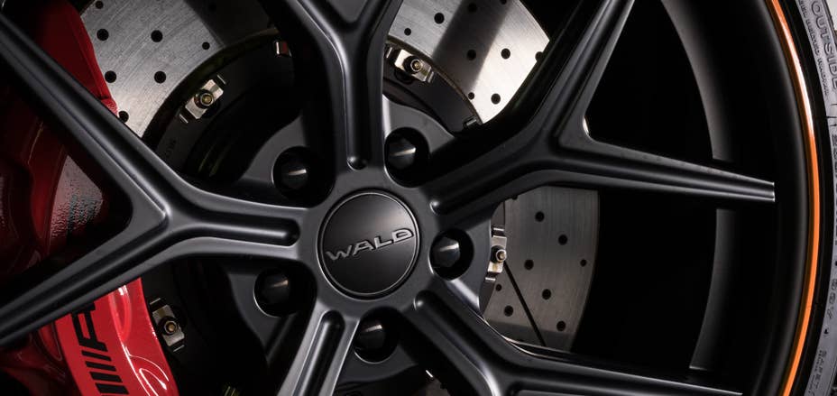 wald international black bison mercedes-amg gt wheel