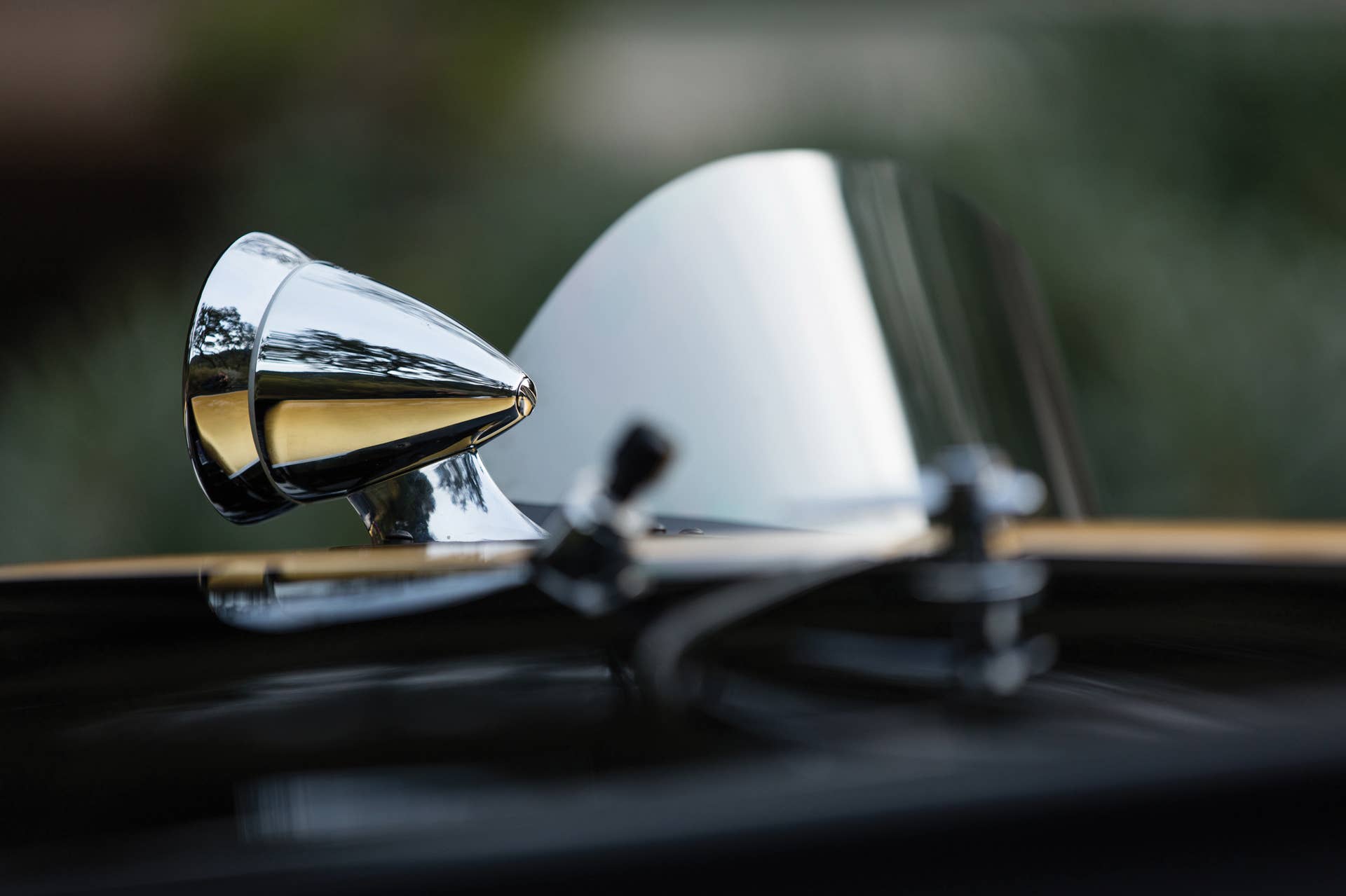 1965 Shelby 427 Competition Cobra mirror