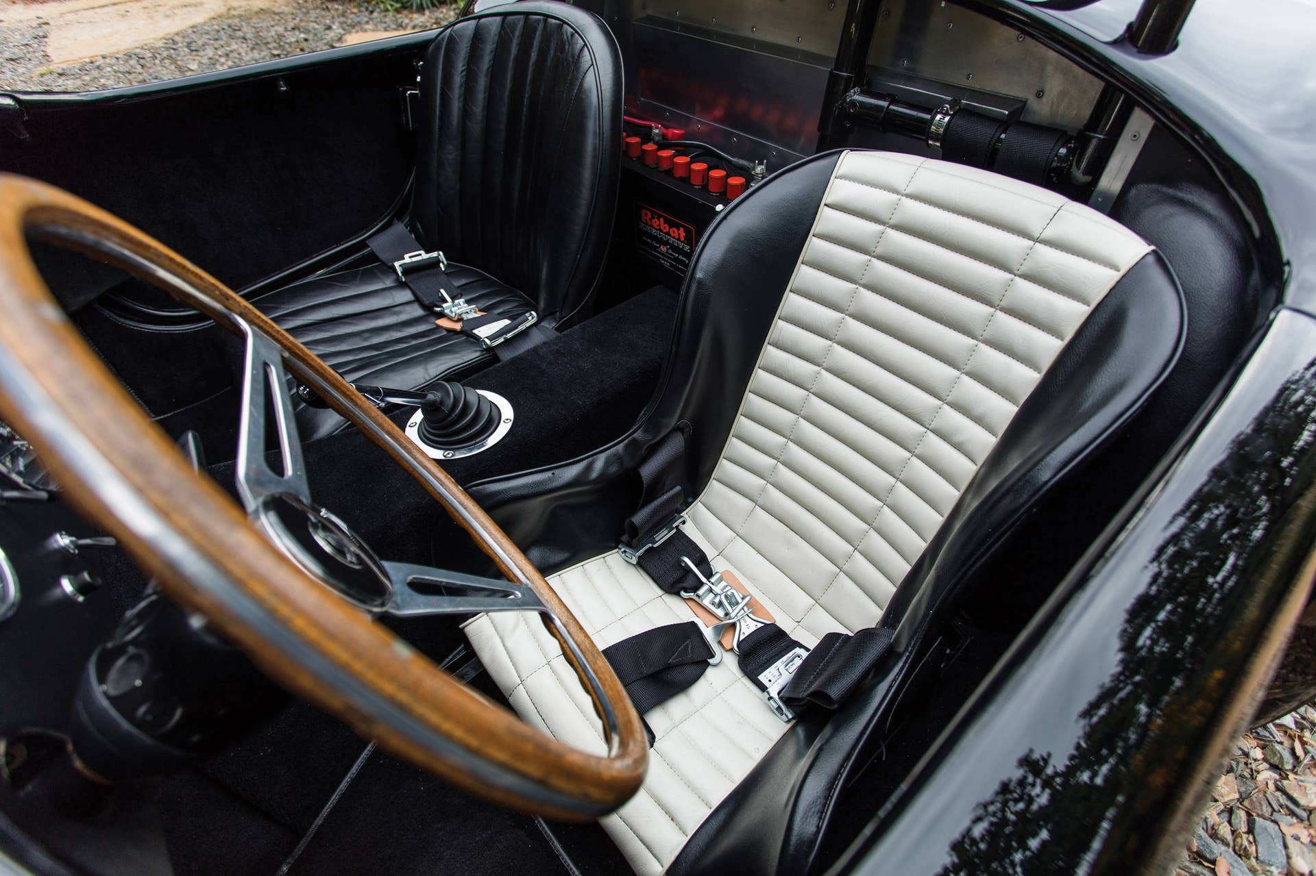 1965 Shelby 427 Competition Cobra seats