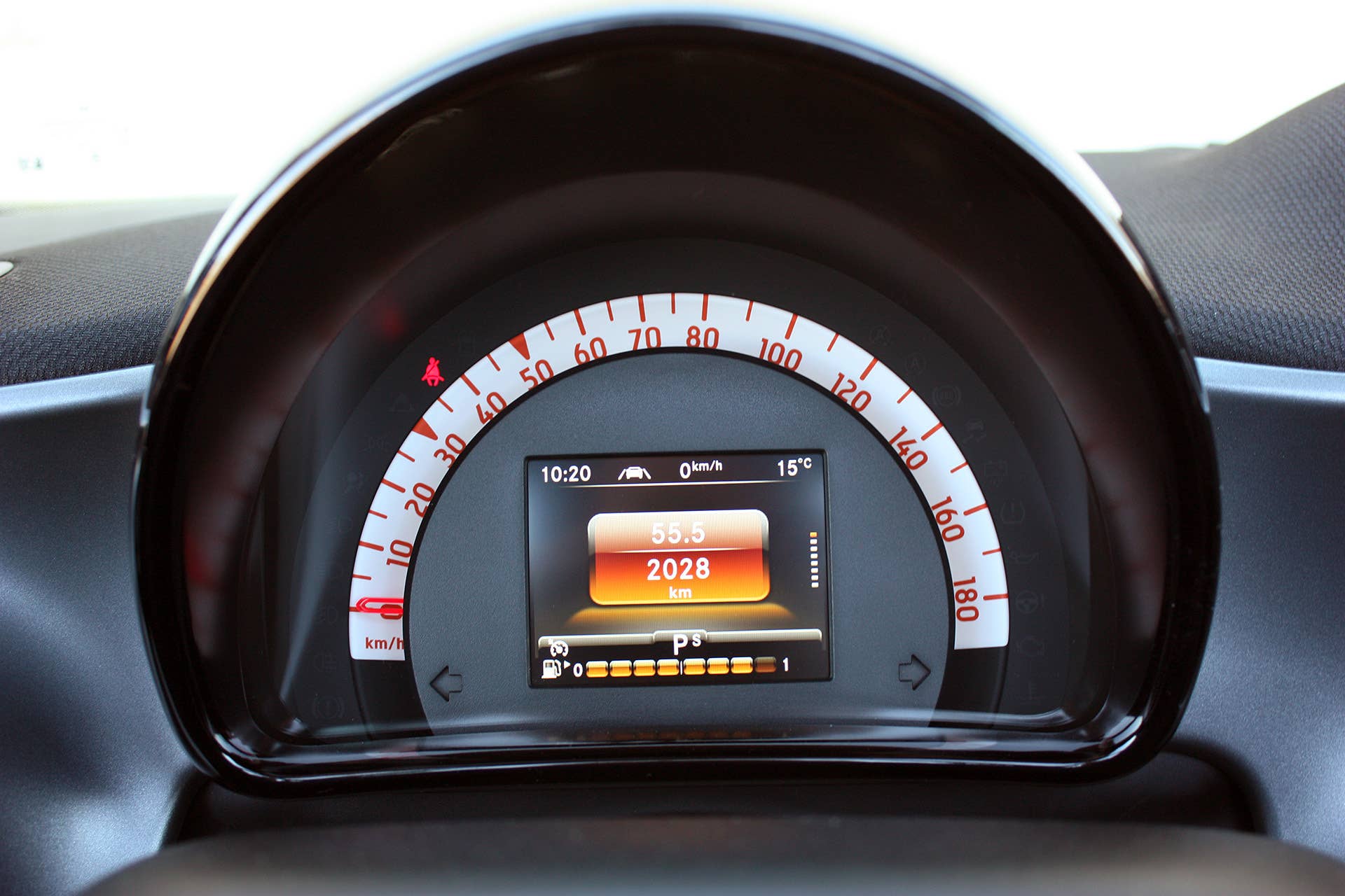 2017 Smart ForTwo Cabriolet gauges