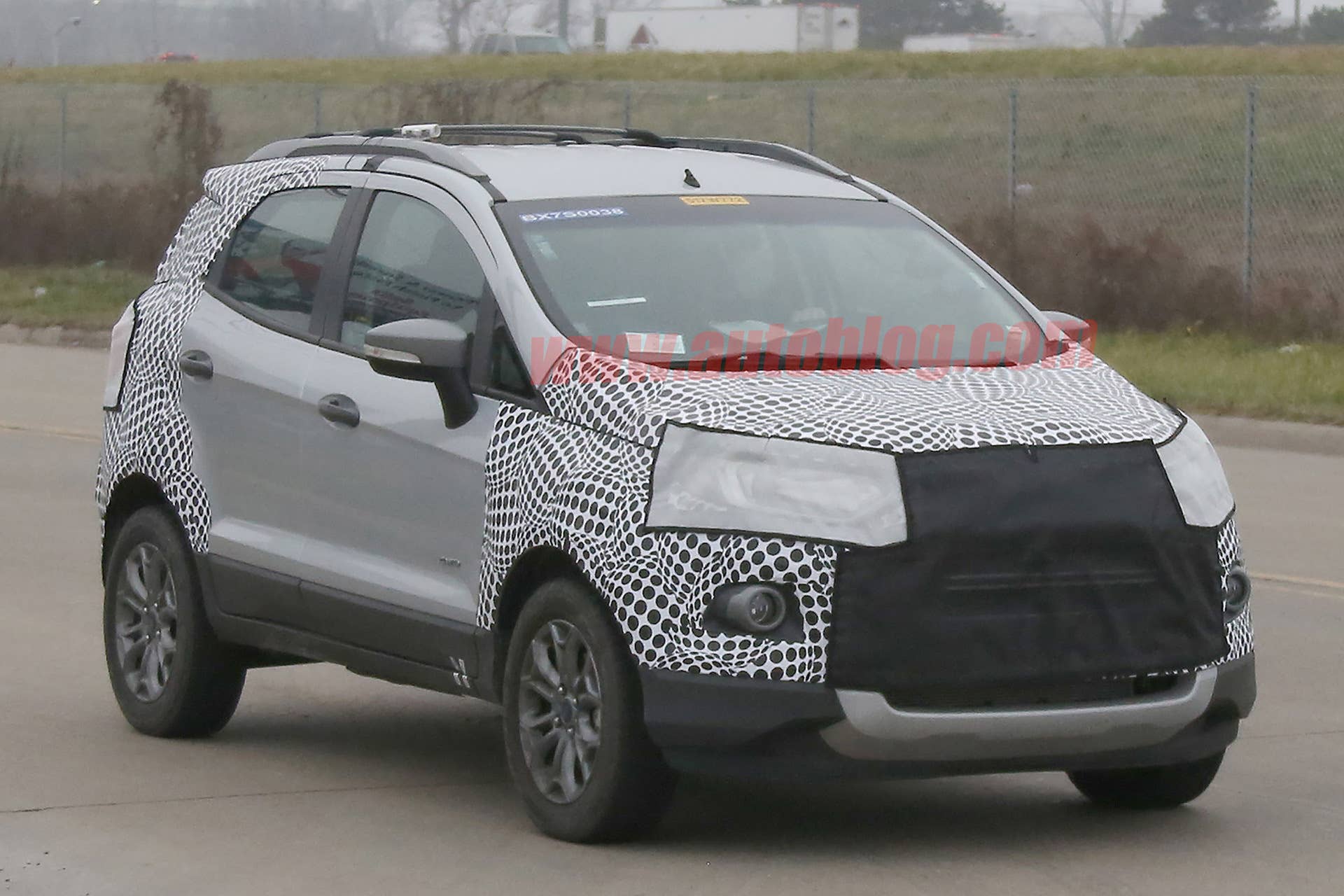 ford ecosport cuv spy shot