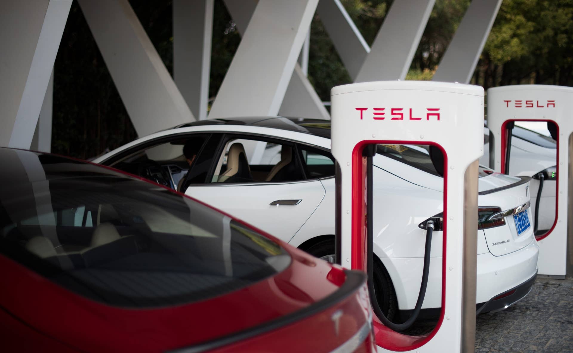 CHINA-AUTO-SHOW-ENVIRONMENT-TESLA