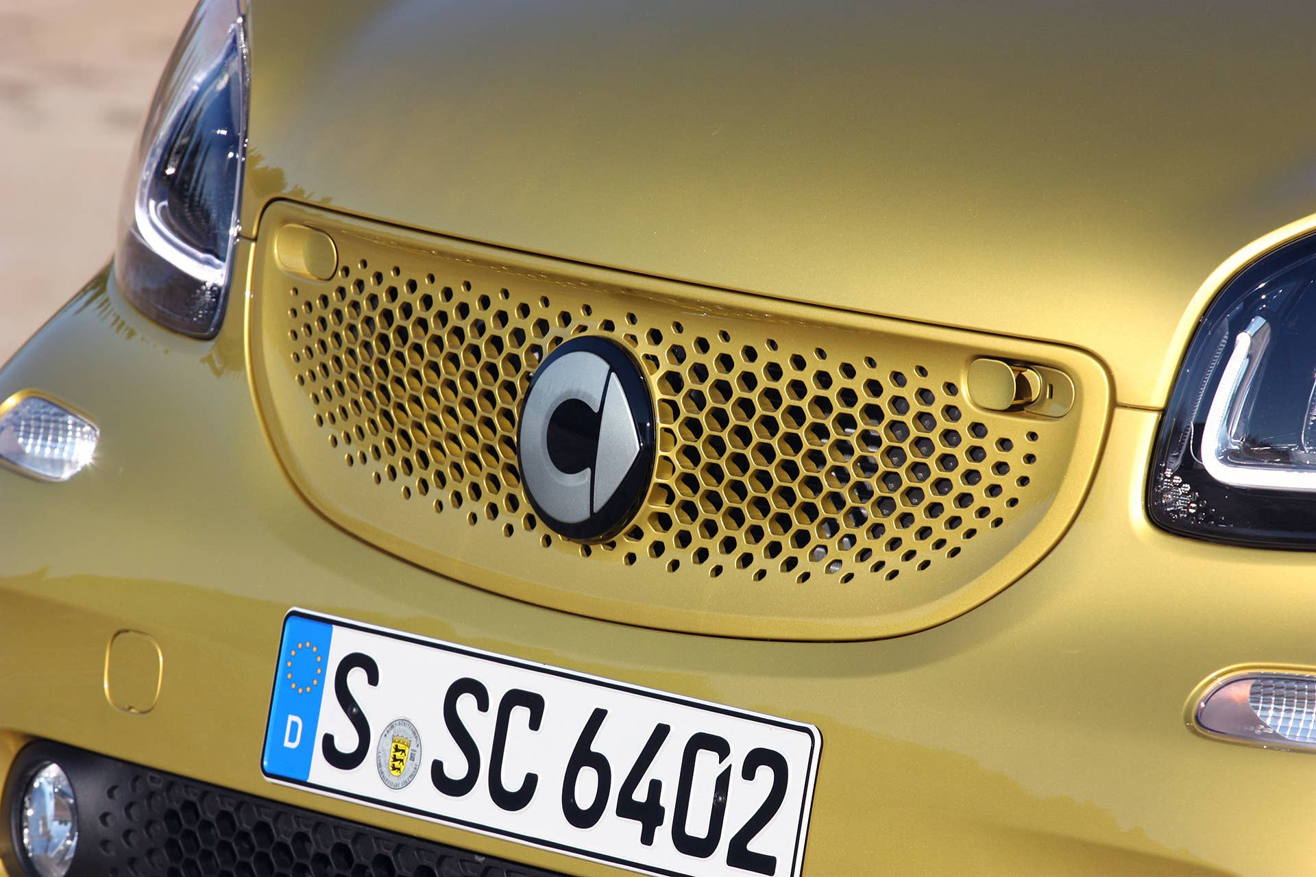 2017 Smart ForTwo Cabriolet grille