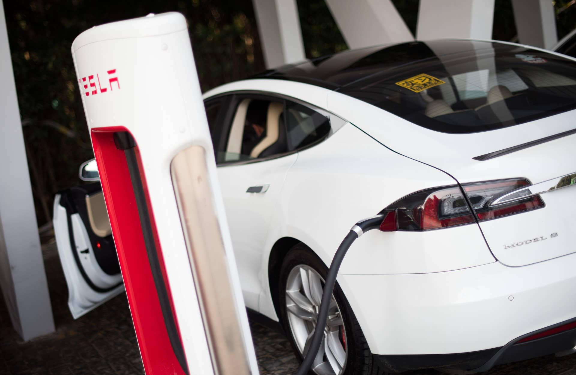 CHINA-AUTO-SHOW-ENVIRONMENT-TESLA