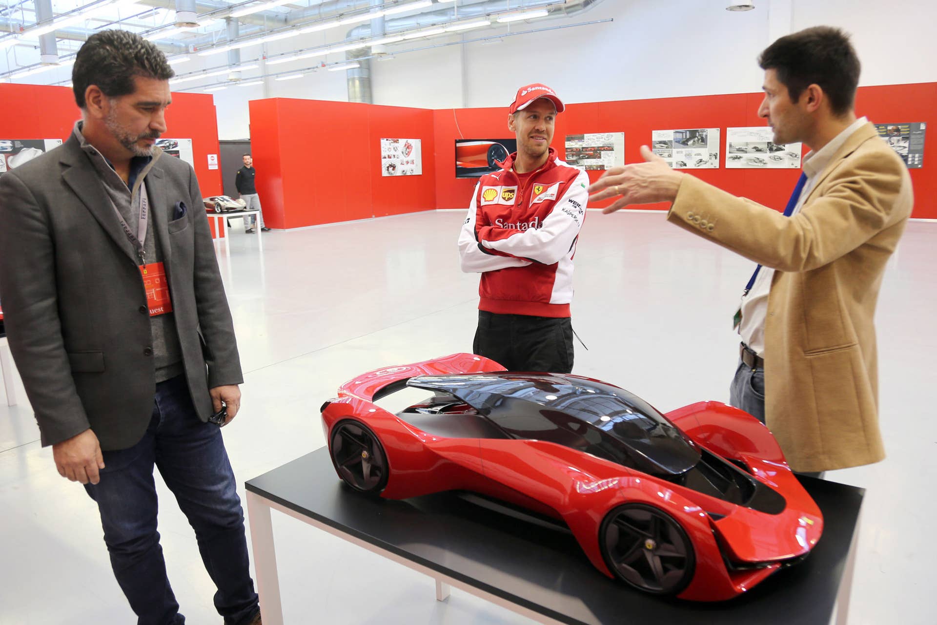 Ferrari Top Design School Challenge 2015 Vettel judges