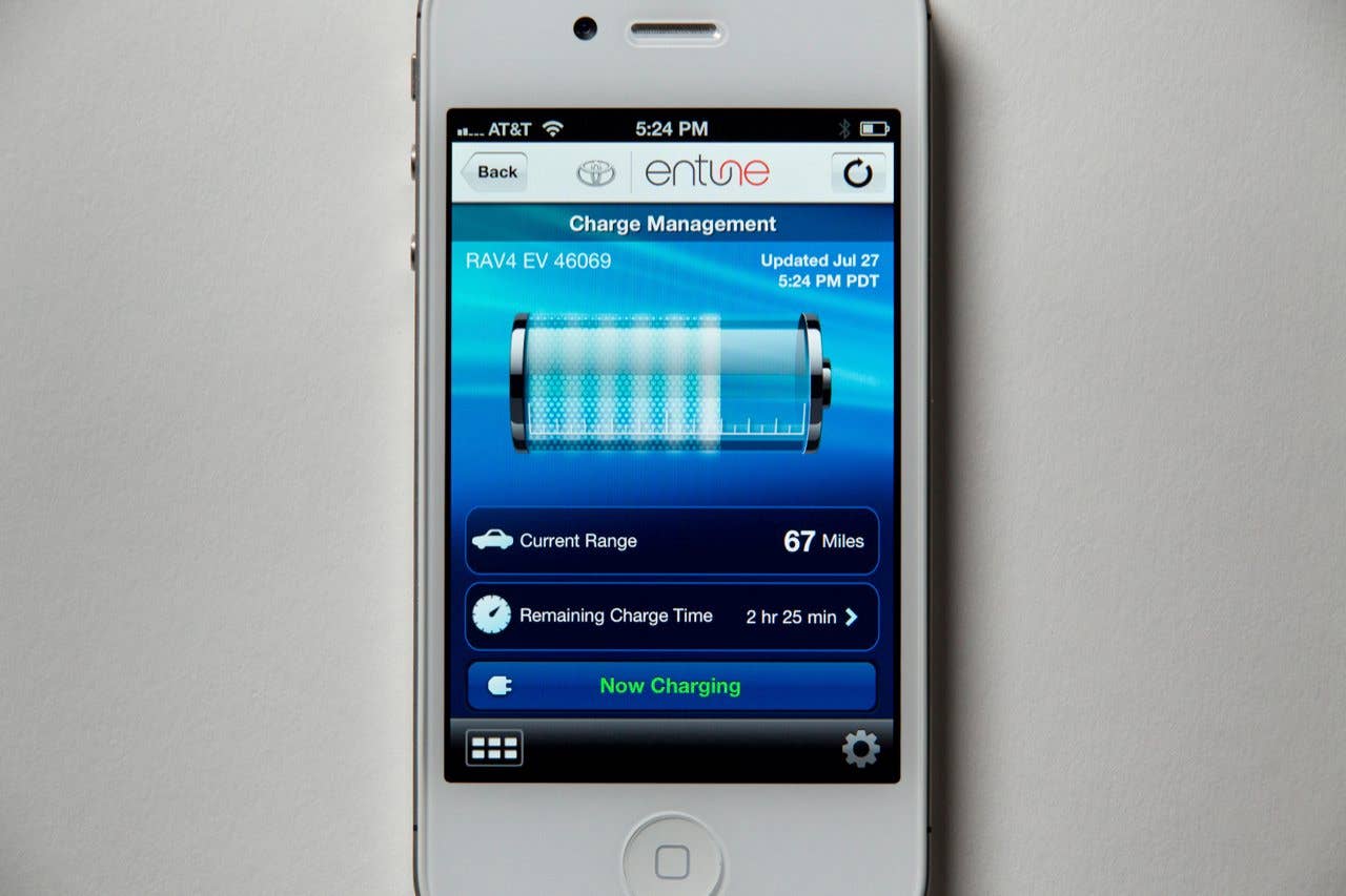 Toyota RAV4 EV app