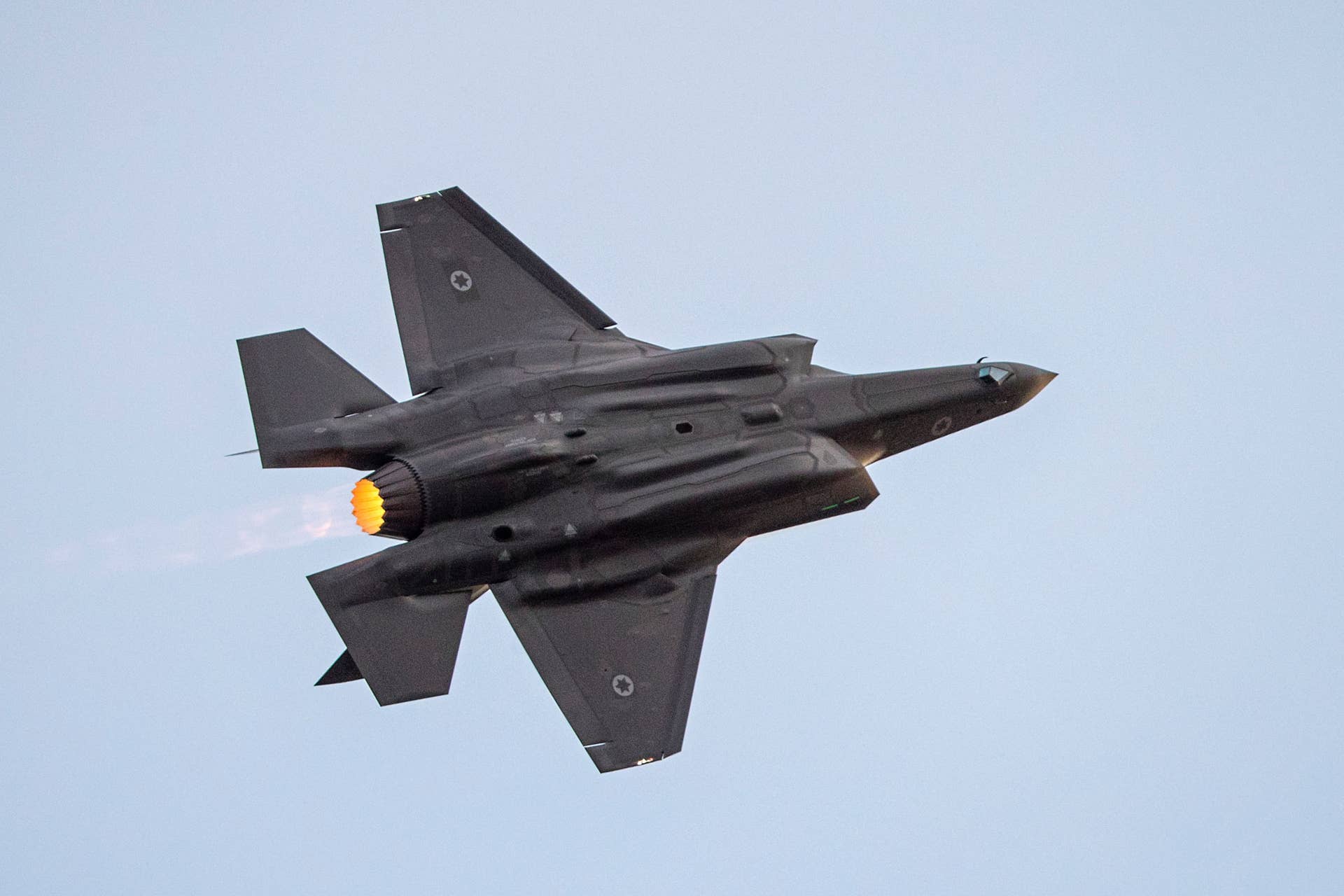 An Israeli F-35 fighter jet performs in an air show during the graduation ceremony of Israeli air force pilots at the Hatzerim base in the Negev desert, near the southern Israeli city of Beer Sheva, on December 29, 2016. / AFP / JACK GUEZ (Photo credit should read JACK GUEZ/AFP/Getty Images)