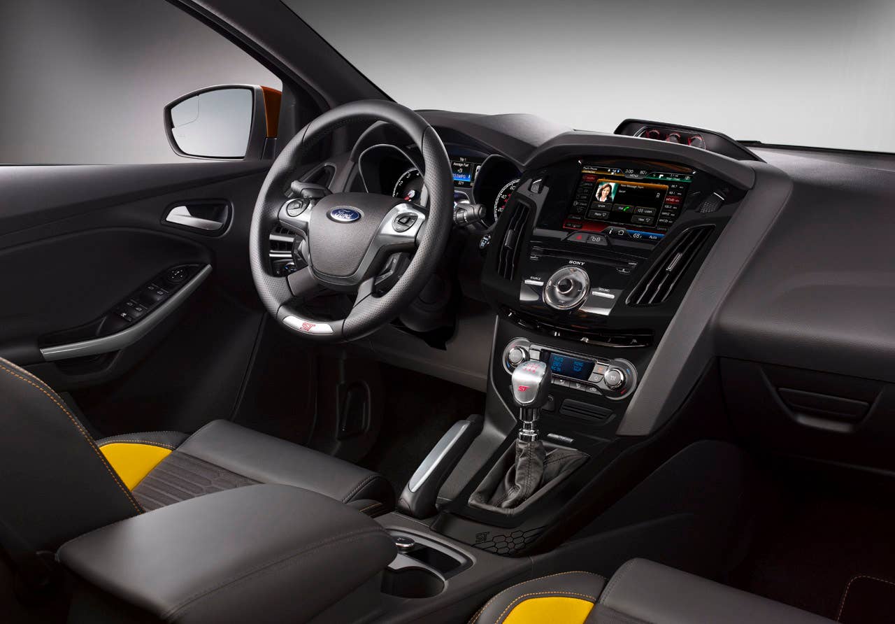 Ford Focus ST: The Focus ST is Ford's first truly global performance car, building on the heritage of previous models in Europe and giving drivers around the world the opportunity to share the exhilarating performance, excellent handling, addictive sound and sporty design the ST badge represents . (11/03/2011)