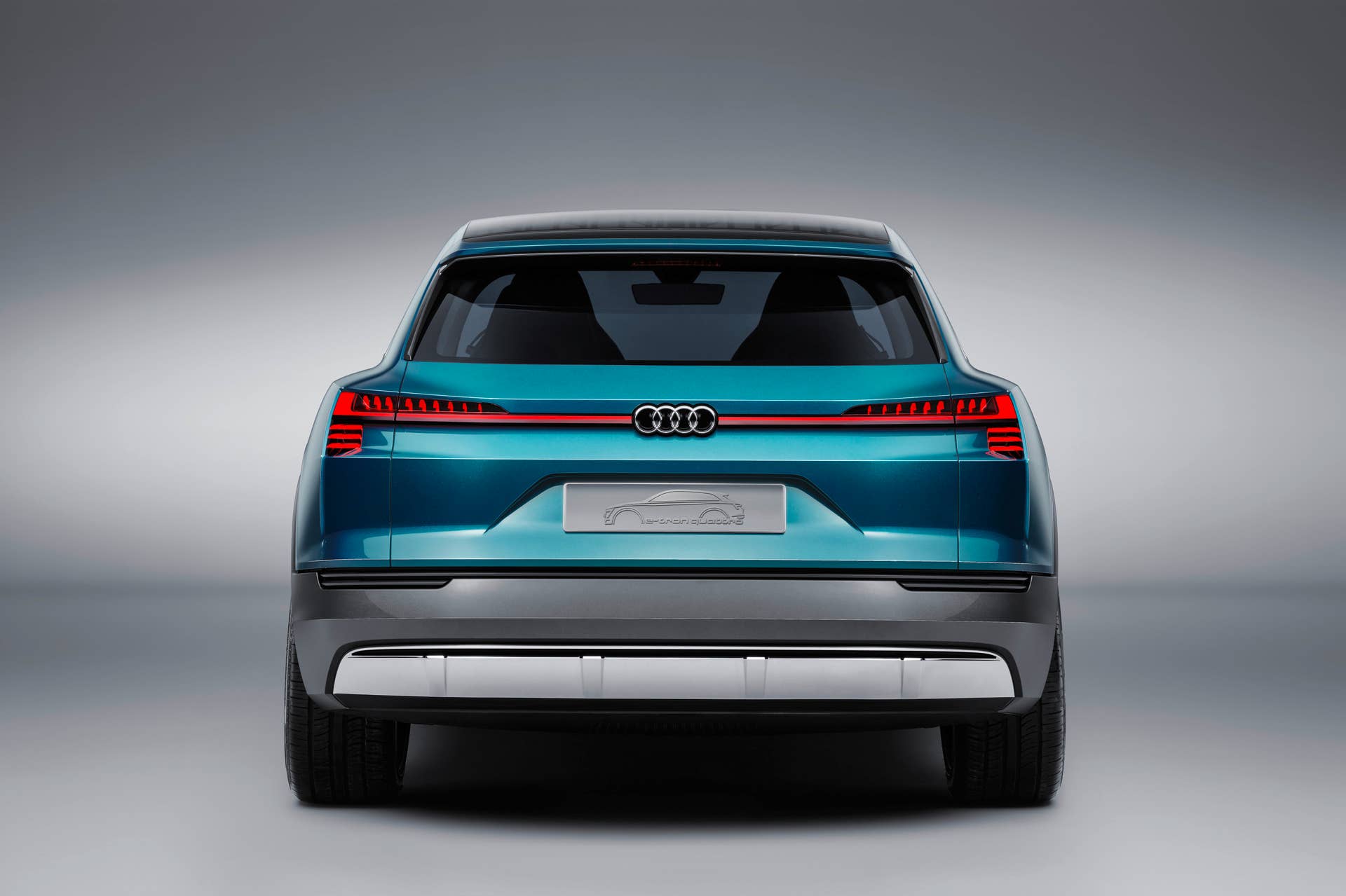 Audi e-tron quattro concept rear view